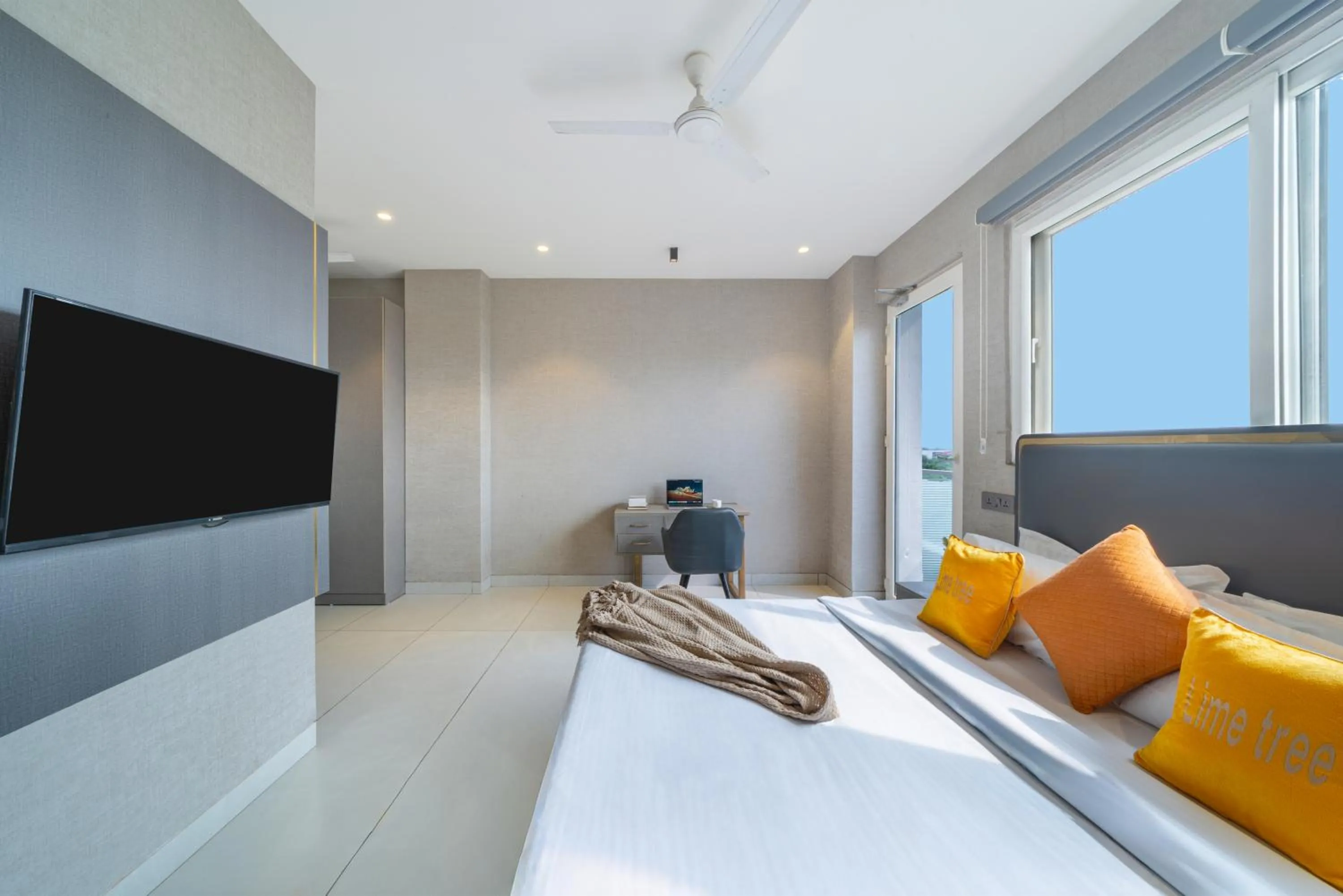 Lime Tree Hotel & Stays Greater Noida Nearby India Expo Centre & Mart