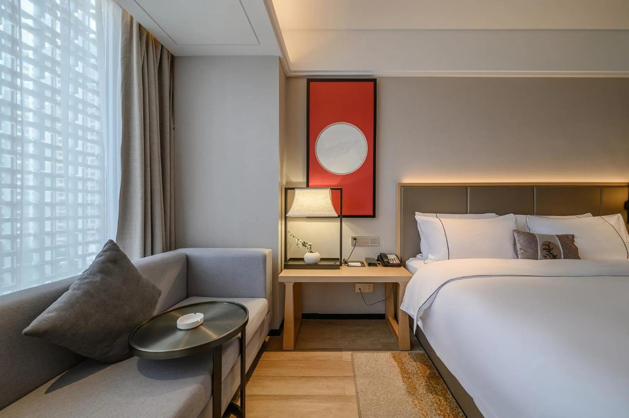 Photo of the whole room, Bed in ECHENG Hotel, Nanning Wanda Plaza Convention and Exhibition Center