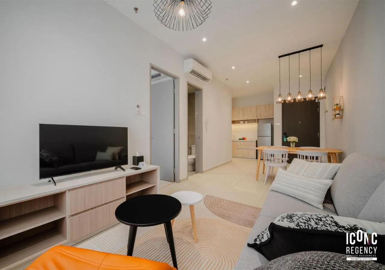 TV and multimedia in Iconic Regency Service Residences, managed by Iconic Hotel