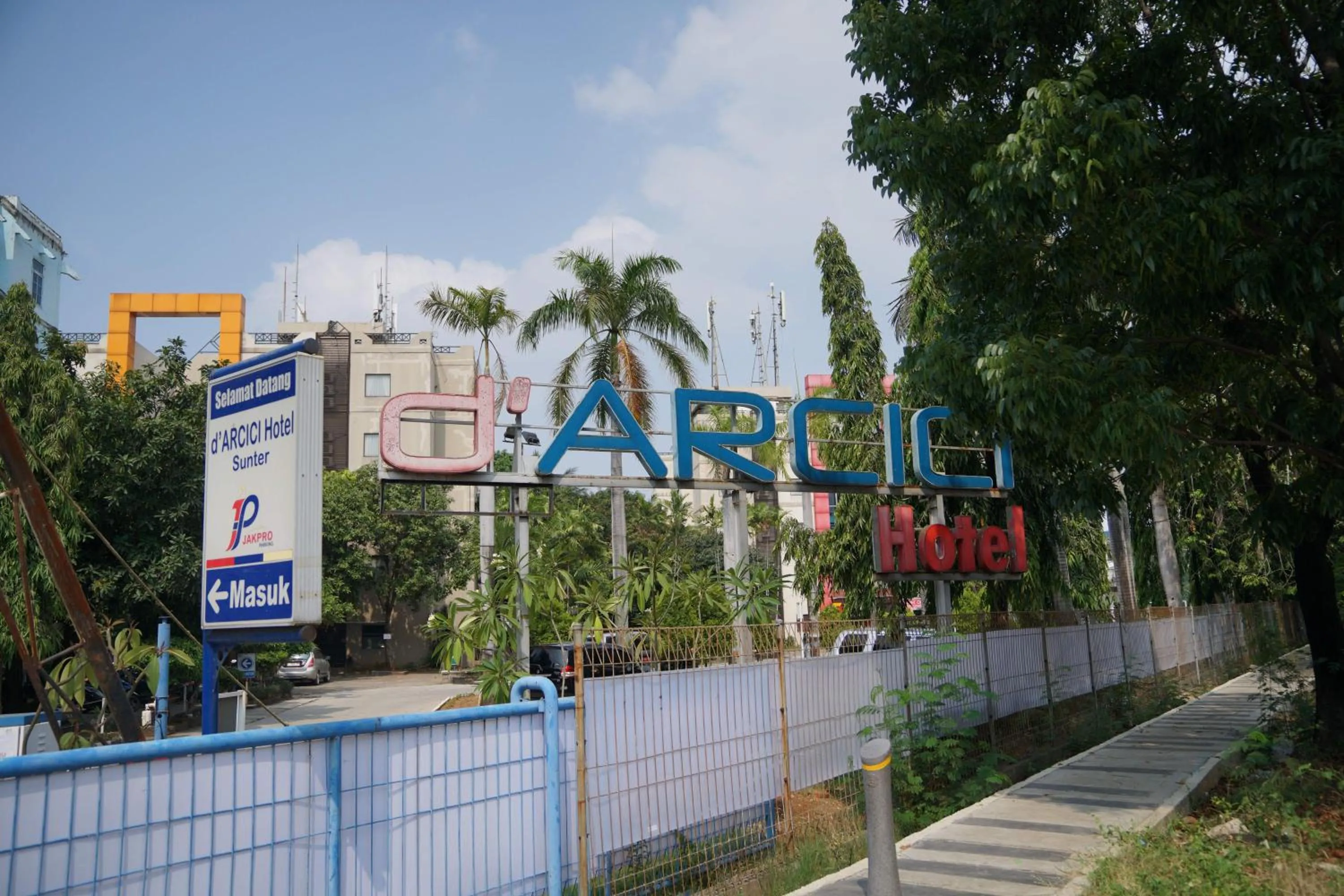 Property building in D'Arcici Hotel Sunter