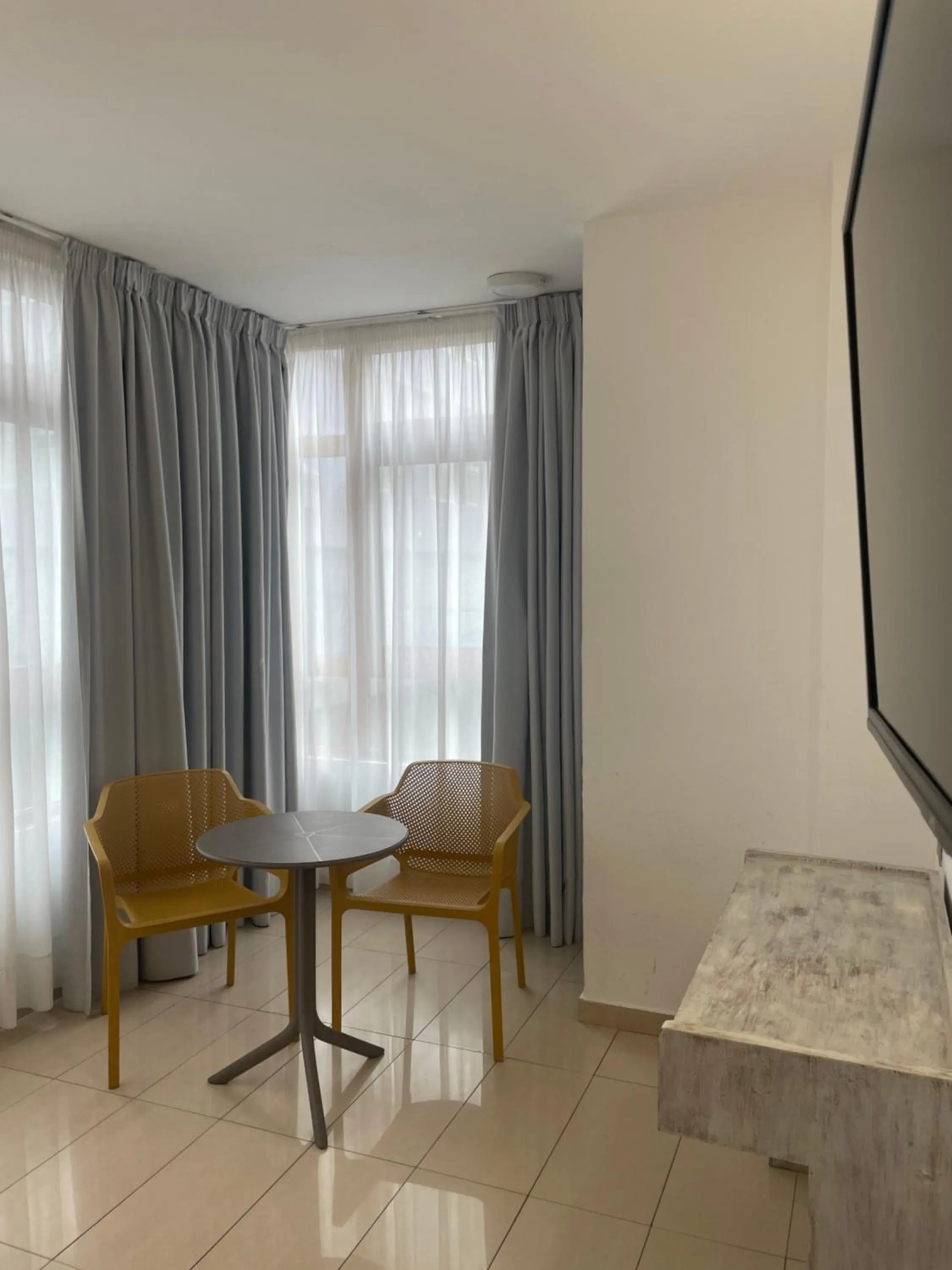 Photo of the whole room in ApartHotel Idafe