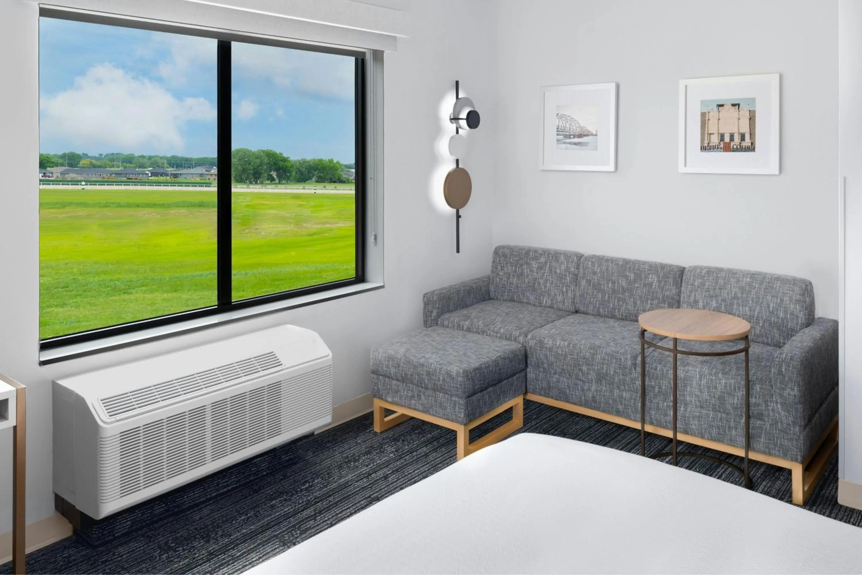 Photo of the whole room, Bed in TownePlace Suites by Marriott Columbus