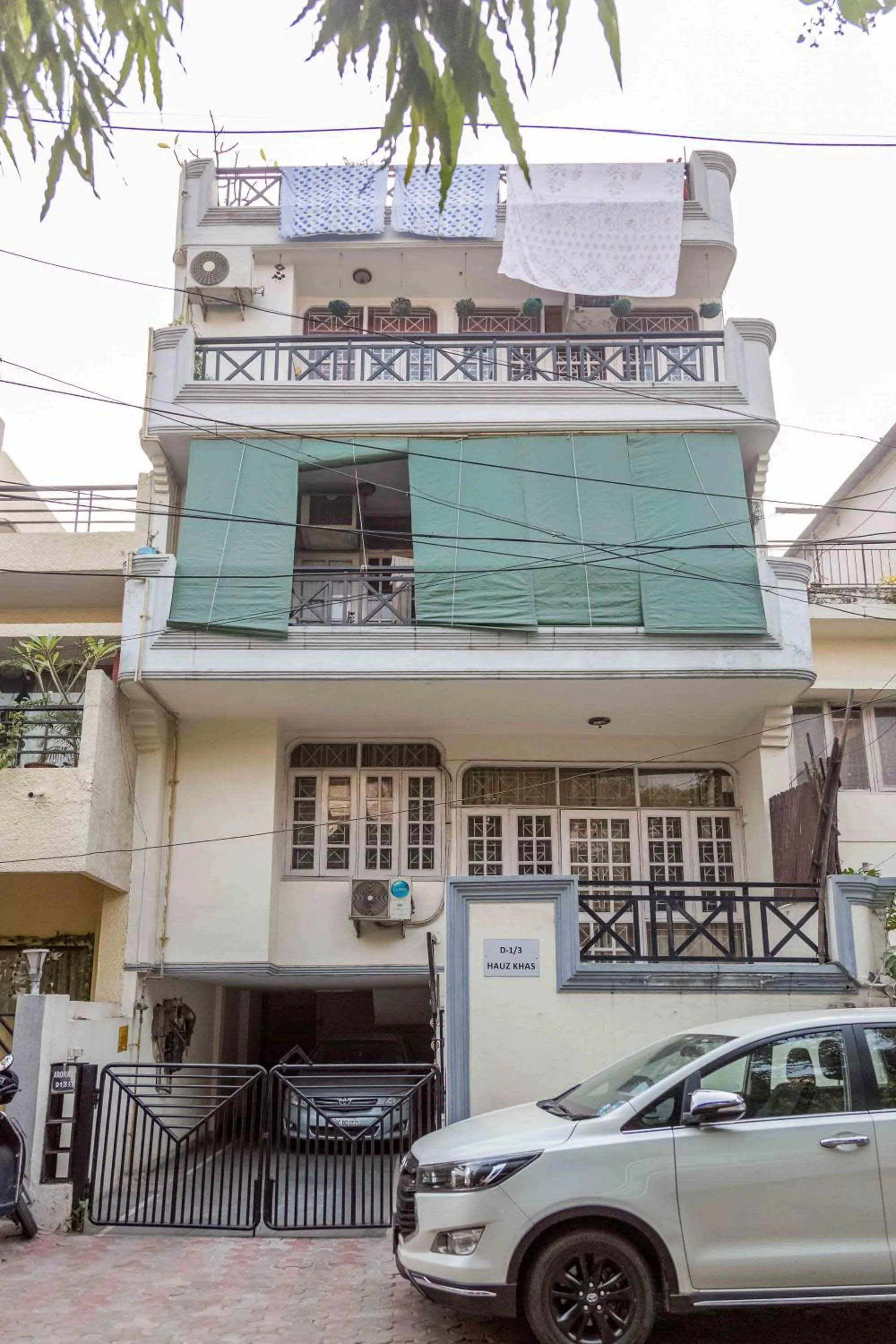 Property building in Woodpecker Apartments Hauz khas