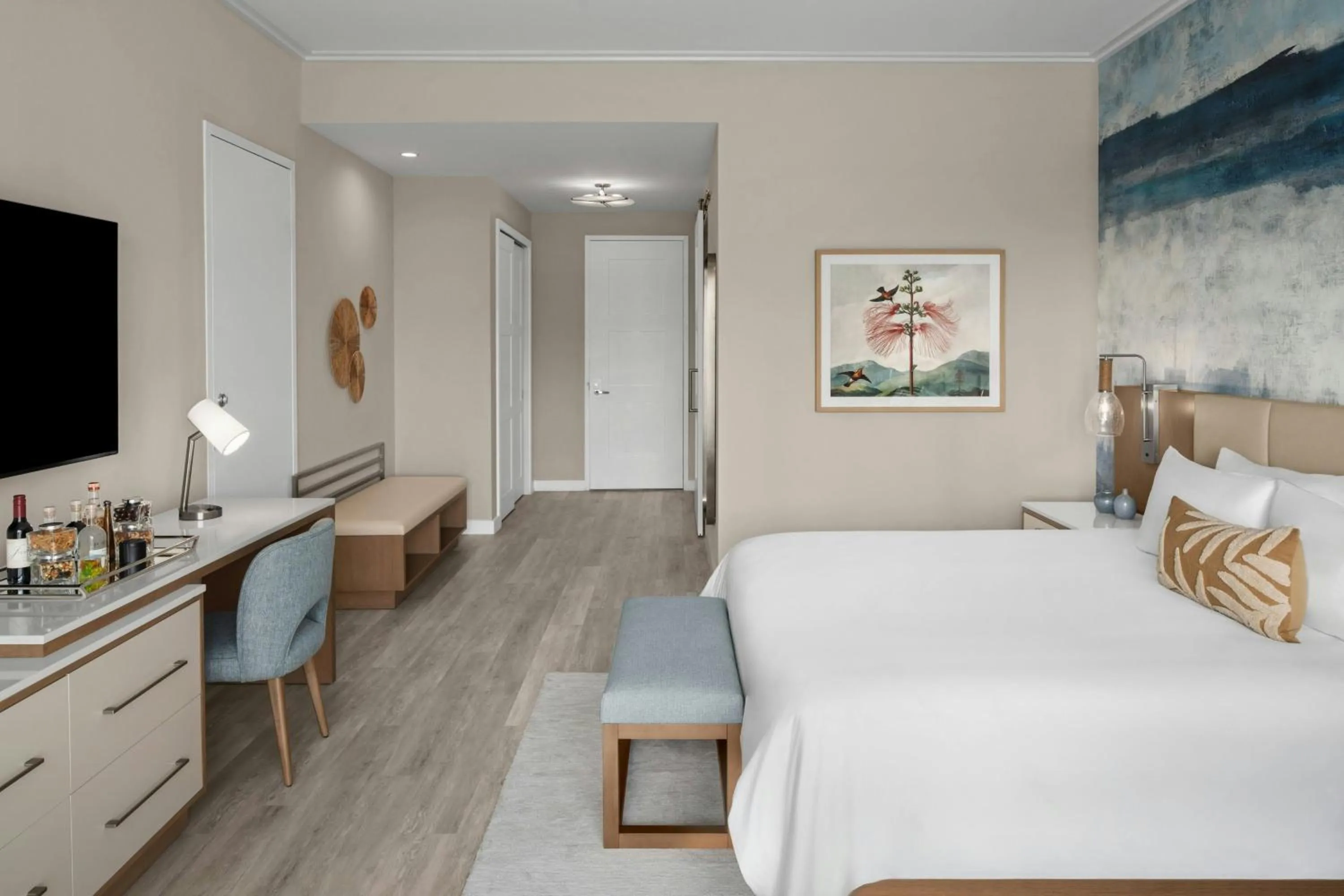 Photo of the whole room, Bed in The Belgrove Resort & Spa, West Palm Beach, Autograph Collection