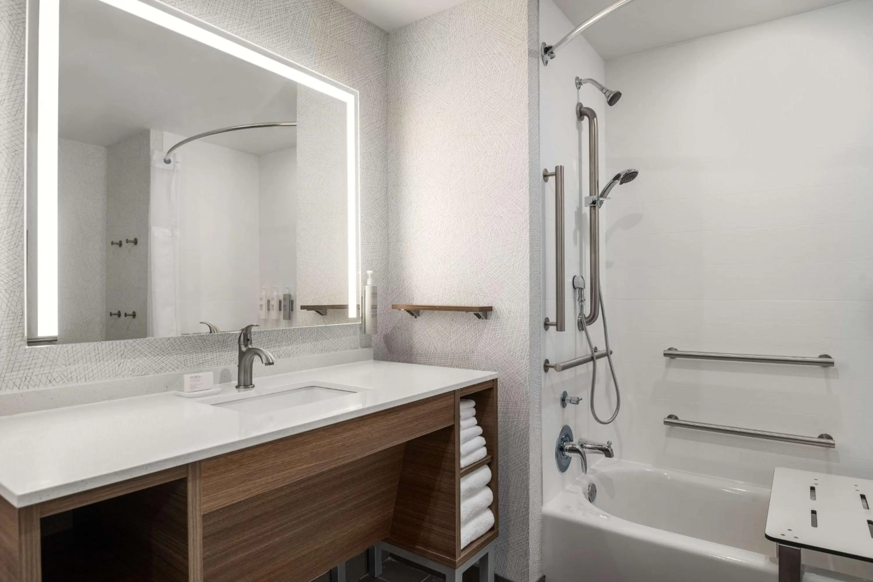 Bathroom in Home2 Suites By Hilton Conyers Atlanta