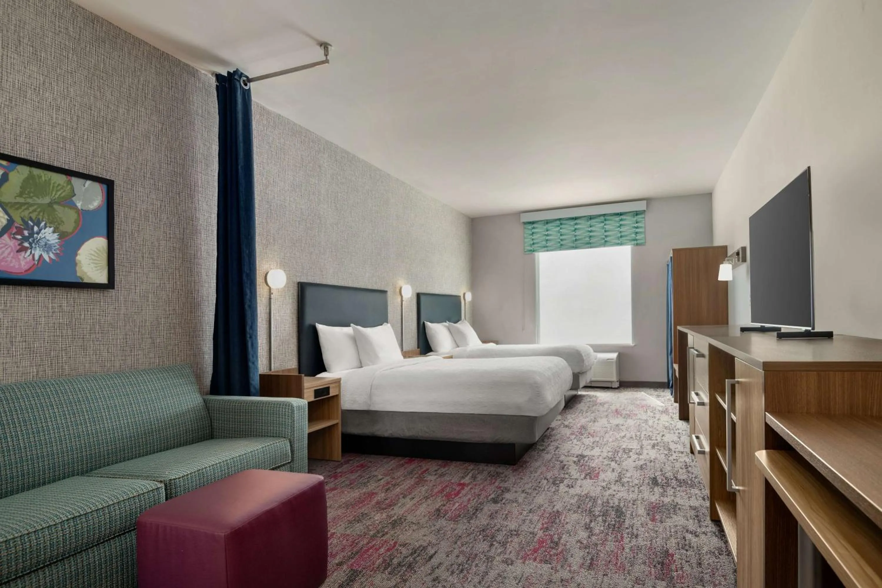 Living room, Bed in Home2 Suites By Hilton Conyers Atlanta