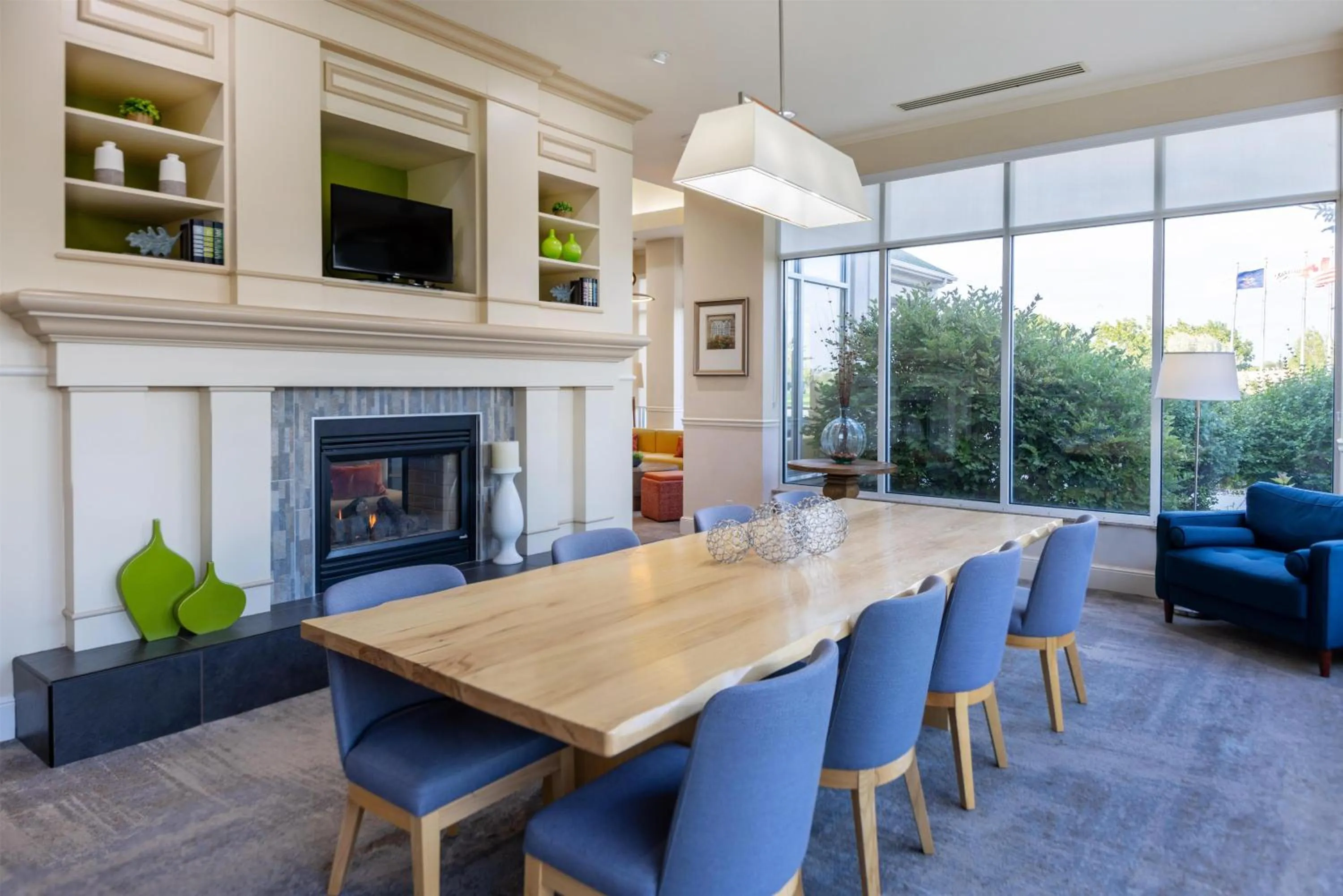 Photo of the whole room in Hilton Garden Inn Grand Forks-Und