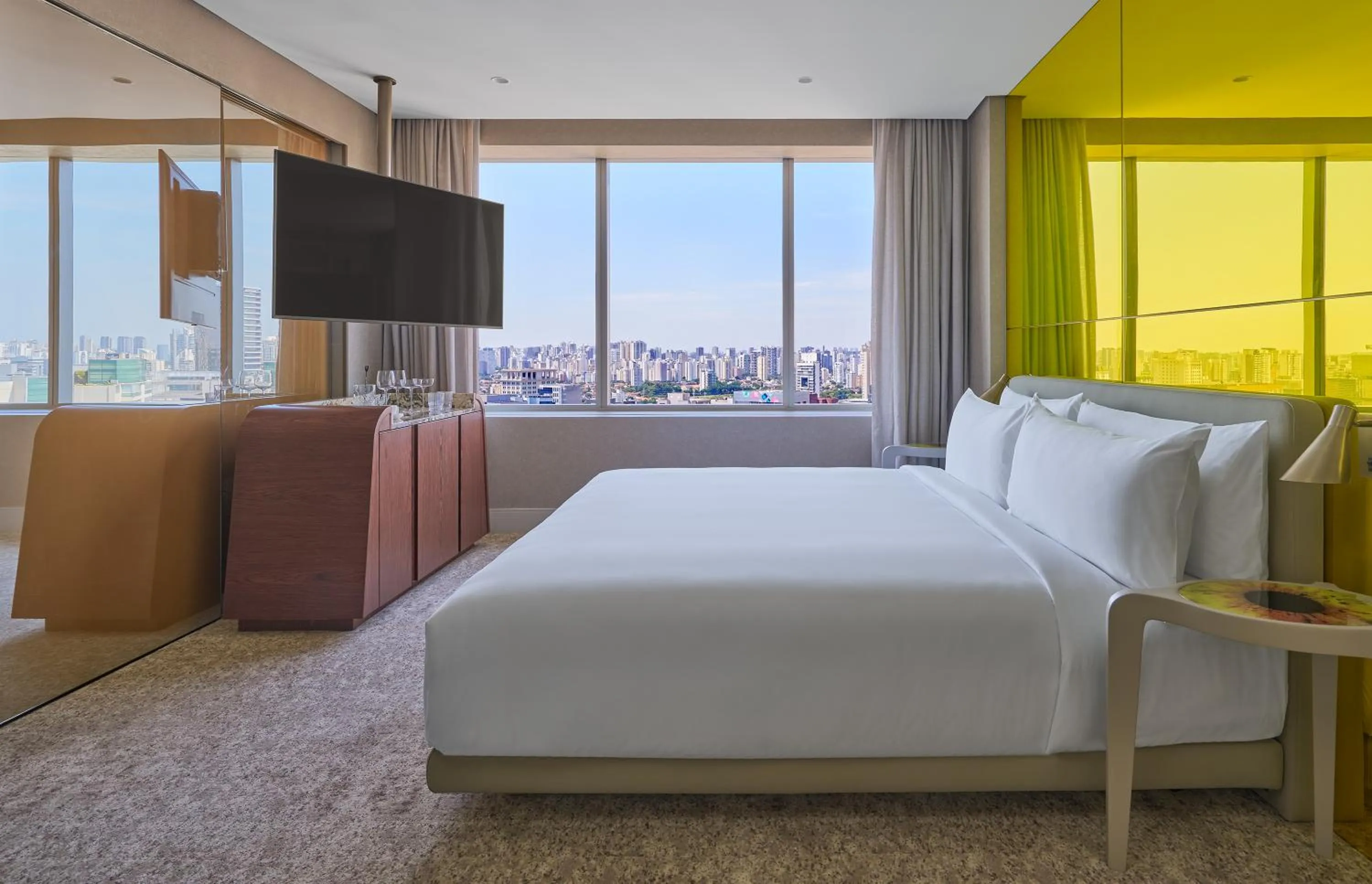 Photo of the whole room, Bed in W Sao Paulo