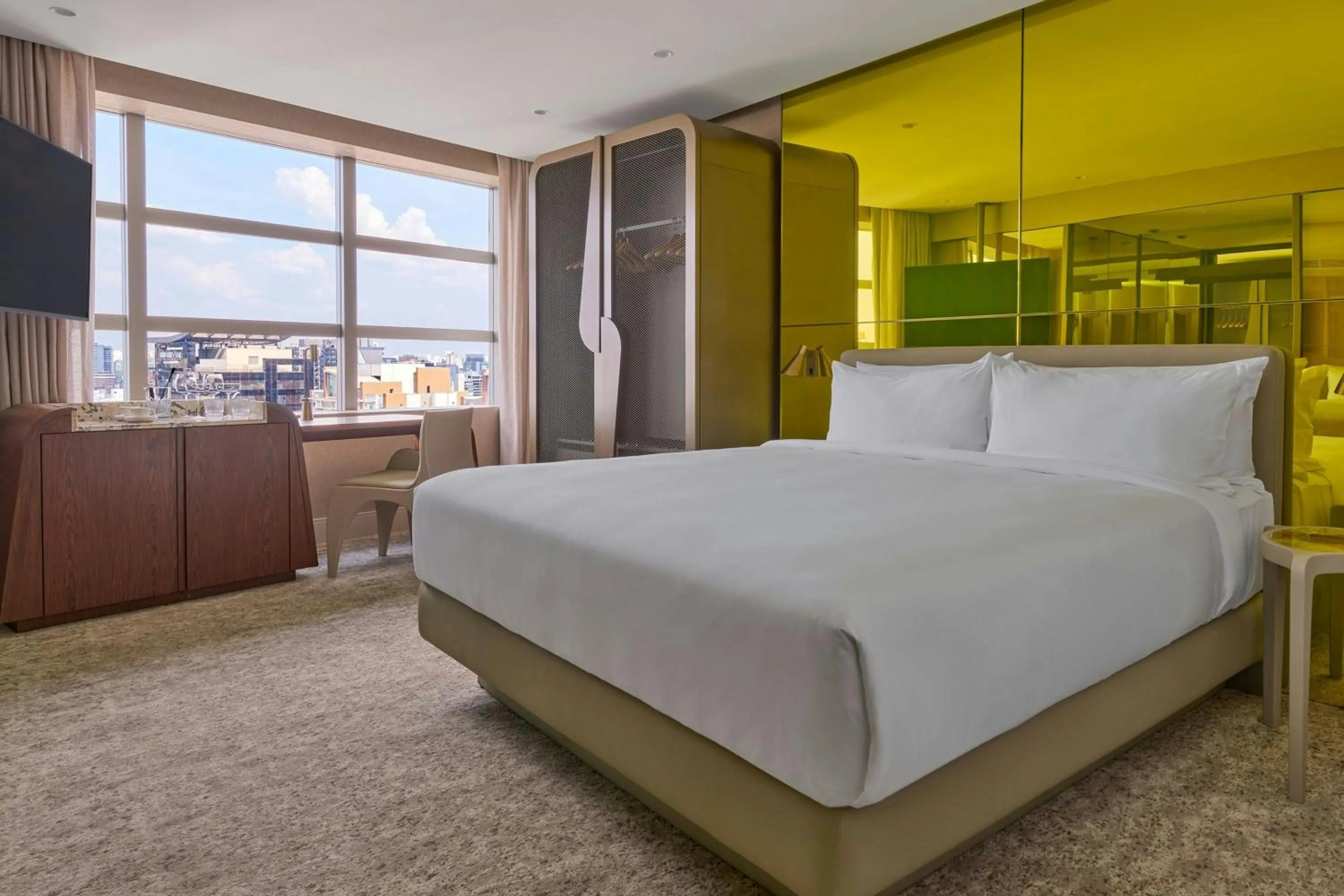 Photo of the whole room, Bed in W Sao Paulo