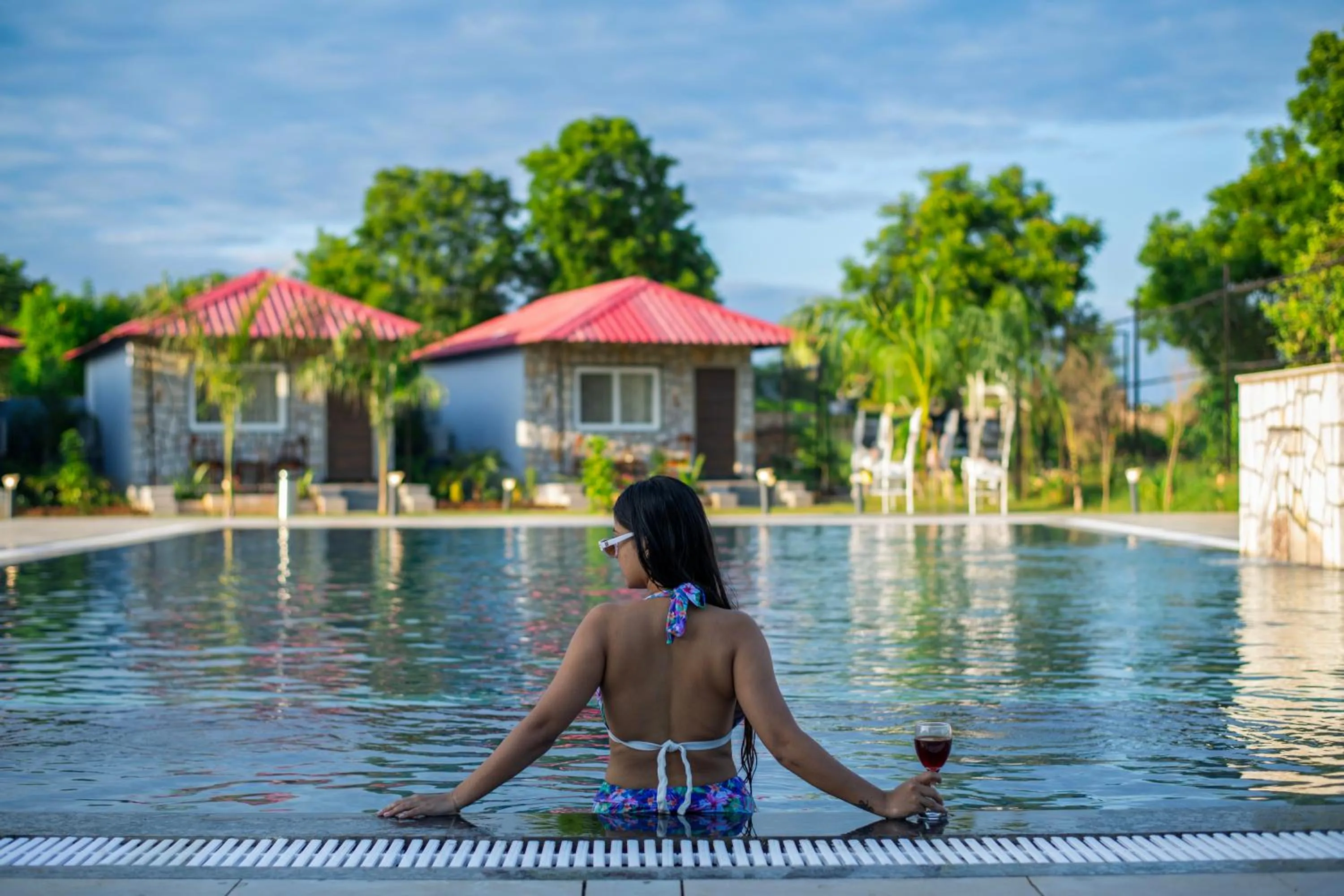 Swimming pool in Aashiyana Luxury Cottages