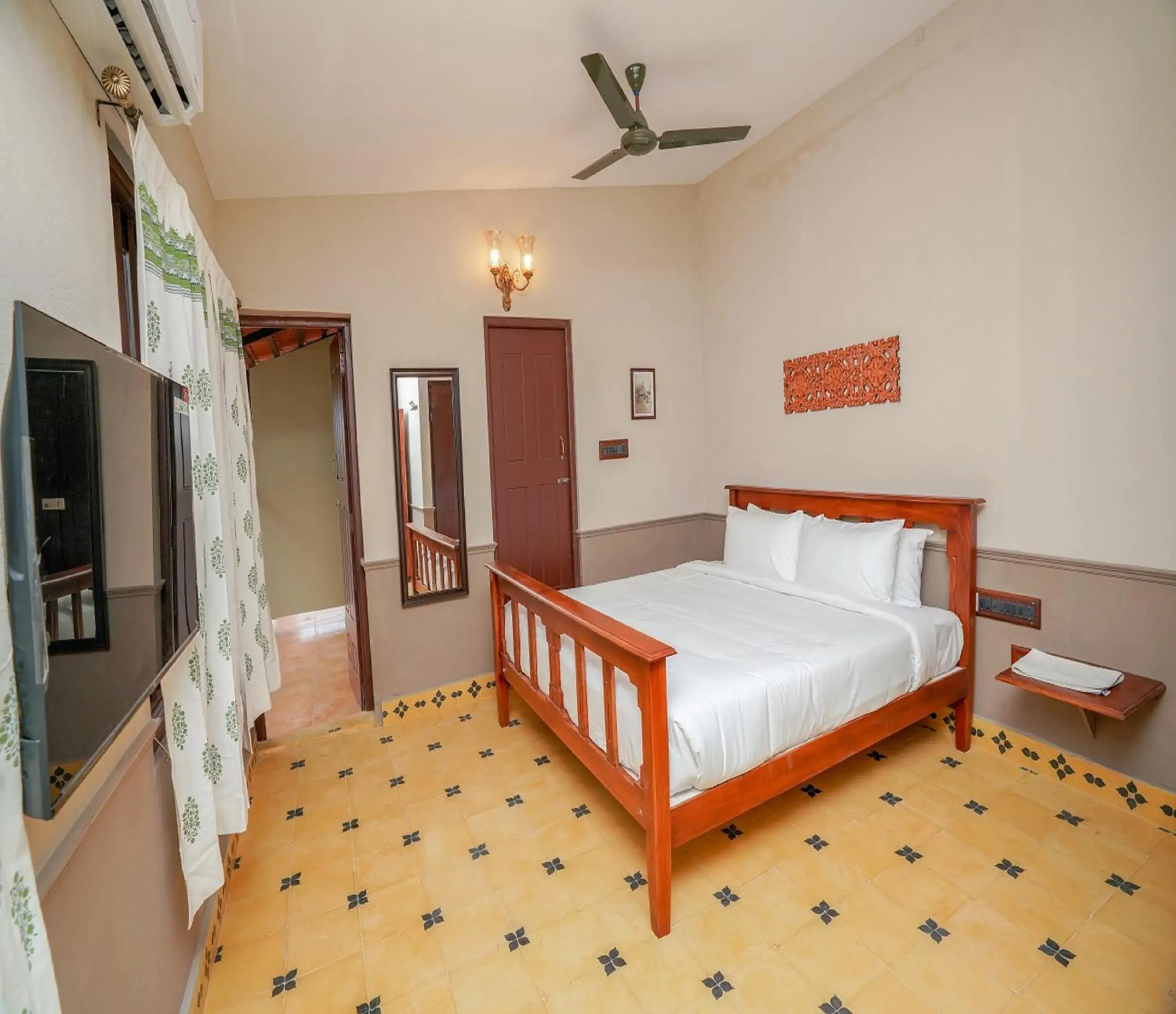 Heritage by DeFleur Heritage by DeFleur