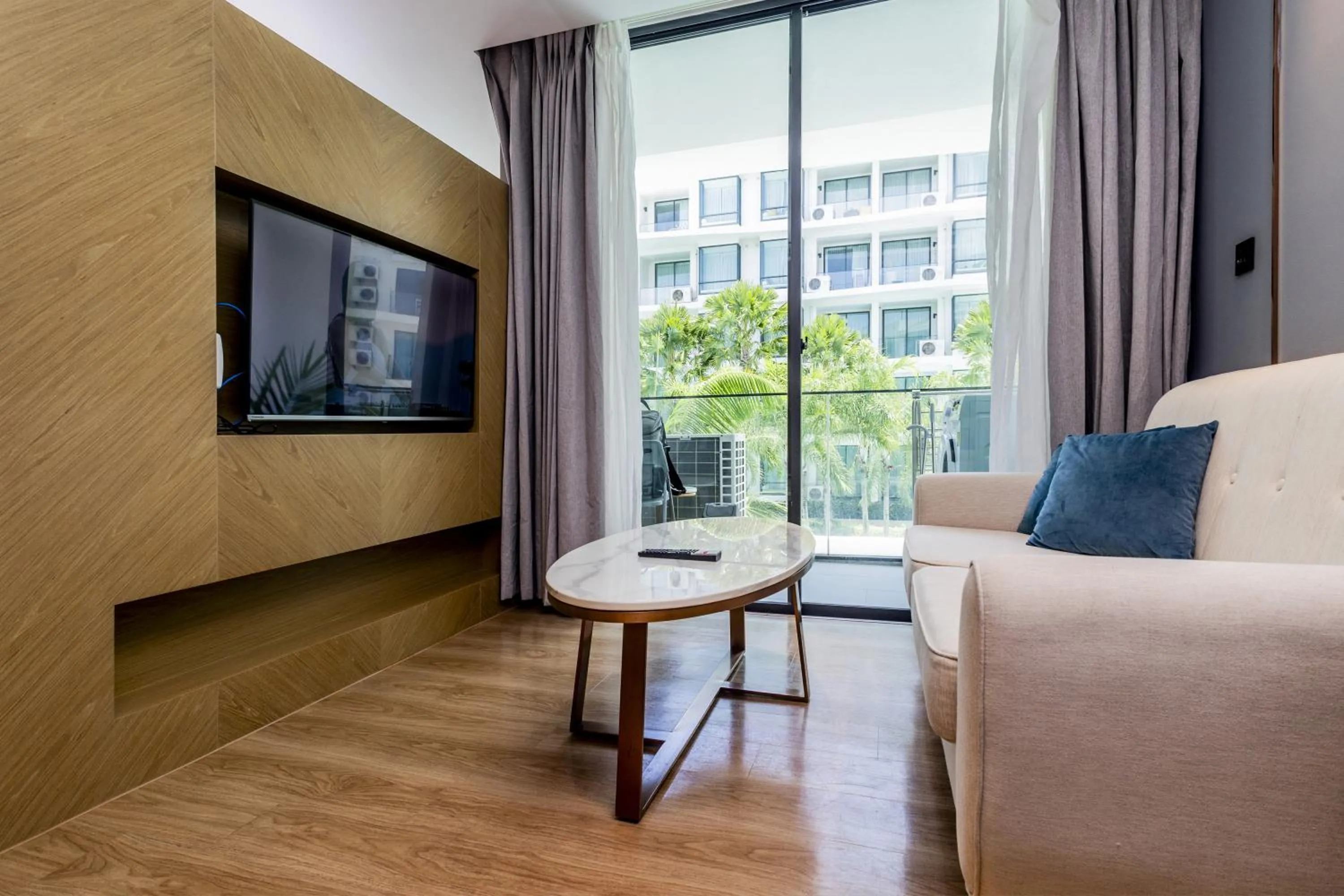 Suite Aluna 1BR Pools Shuttle to Nai Harn