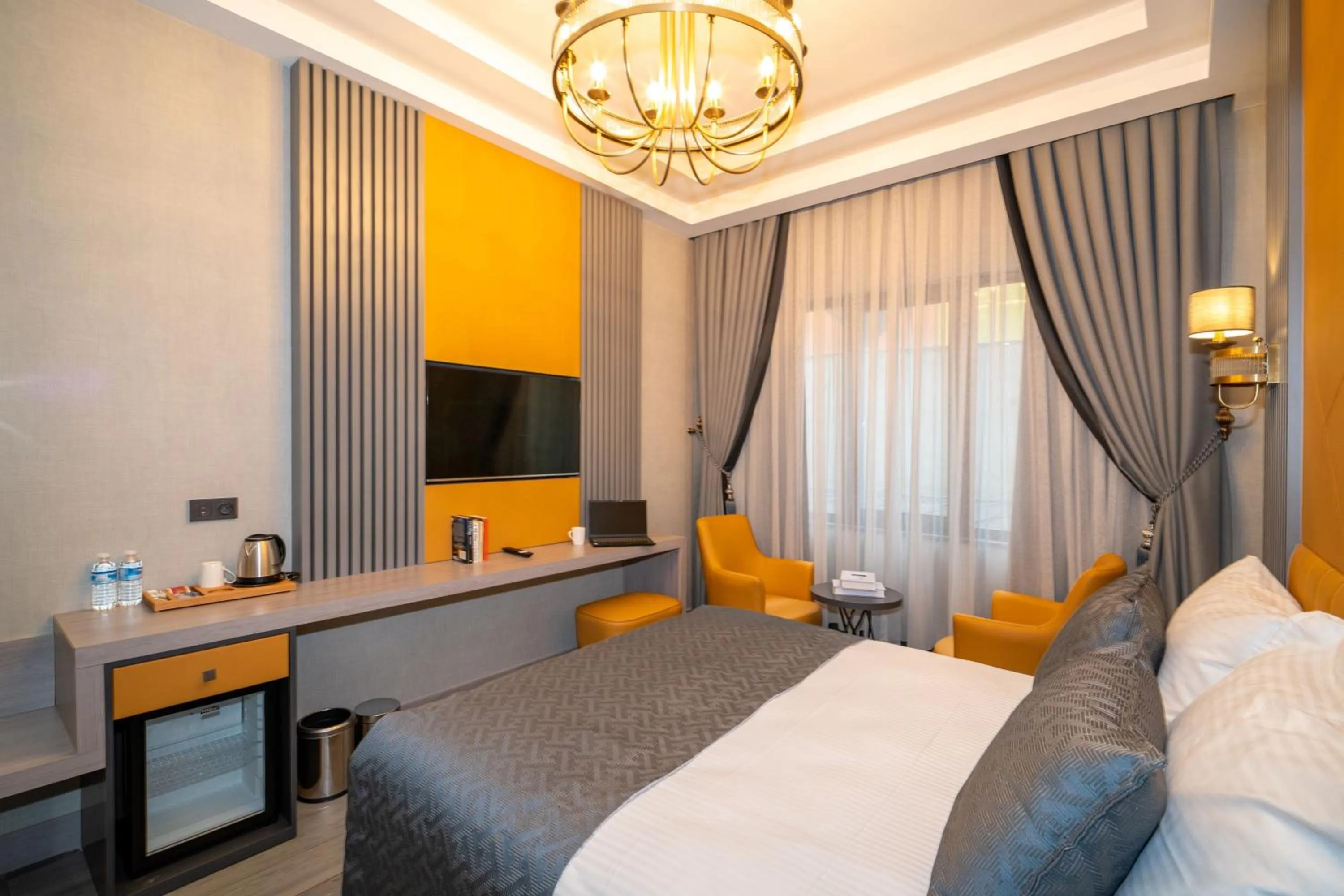 Bed in Icon Hotel Bomonti