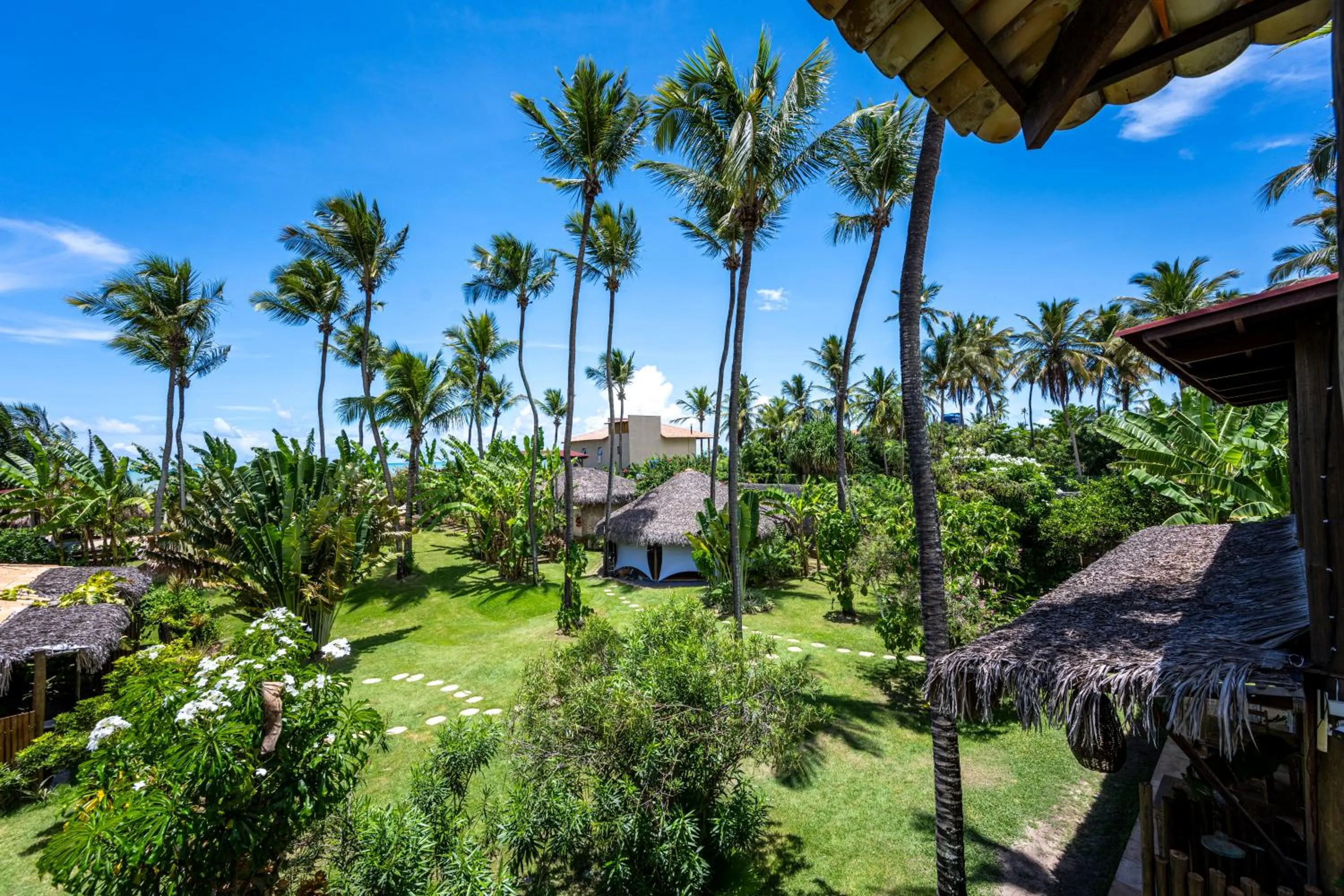 Garden in Hara Pousada e SPA