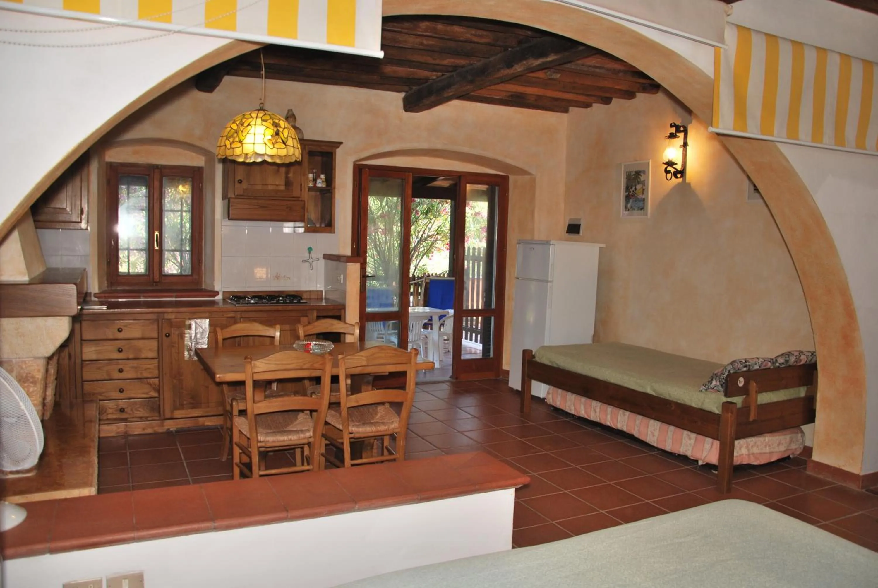 Living room in Casa Rosada - Piscina, aria condizionata, terrazze e posti auto