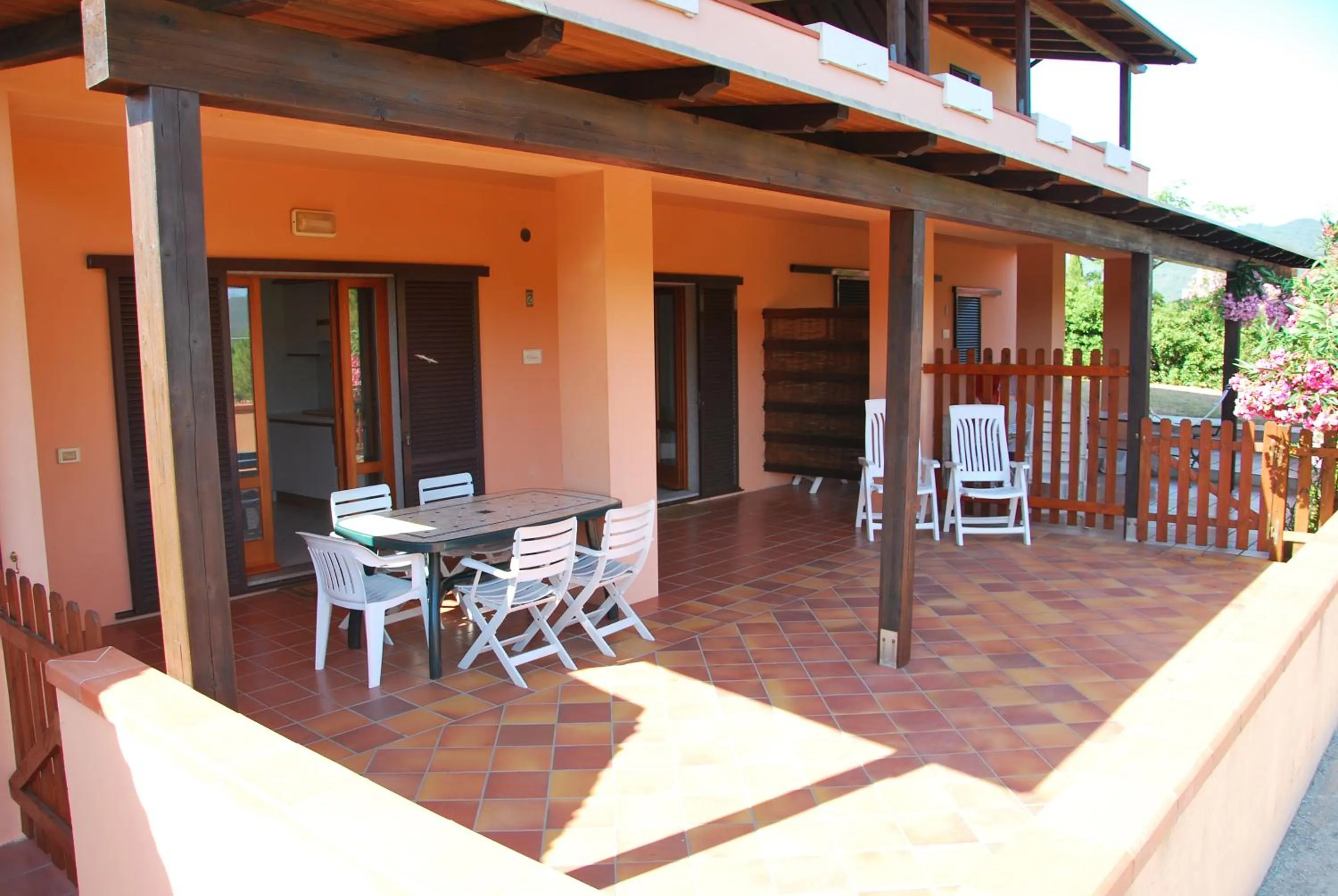 Property building in Casa Rosada - Piscina, aria condizionata, terrazze e posti auto