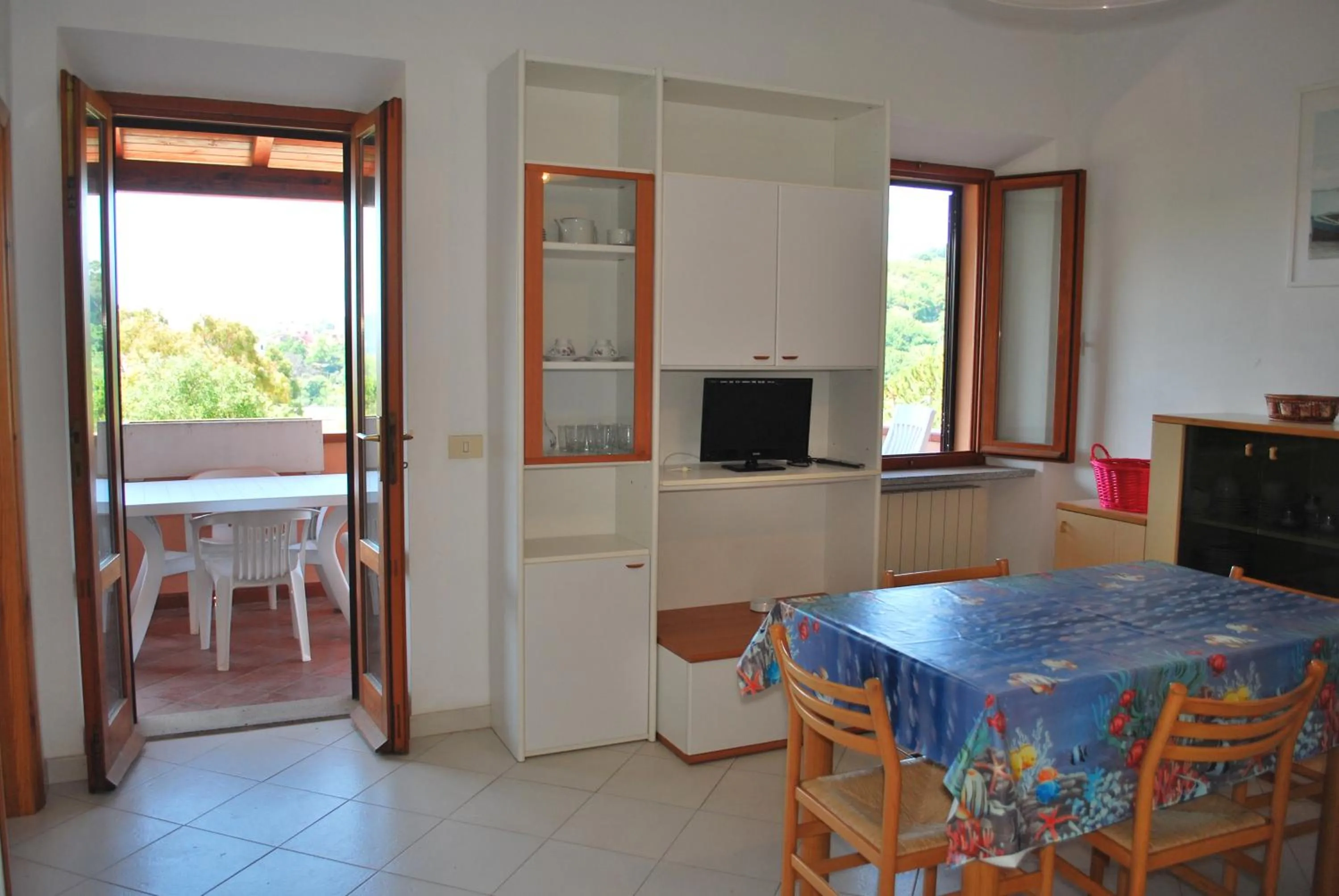 Living room in Casa Rosada - Piscina, aria condizionata, terrazze e posti auto