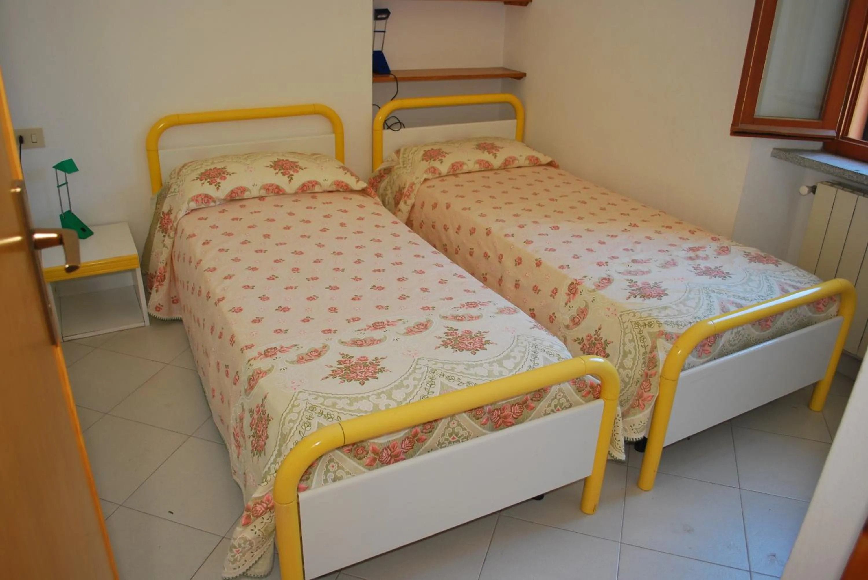 Bedroom, Bed in Casa Rosada - Piscina, aria condizionata, terrazze e posti auto