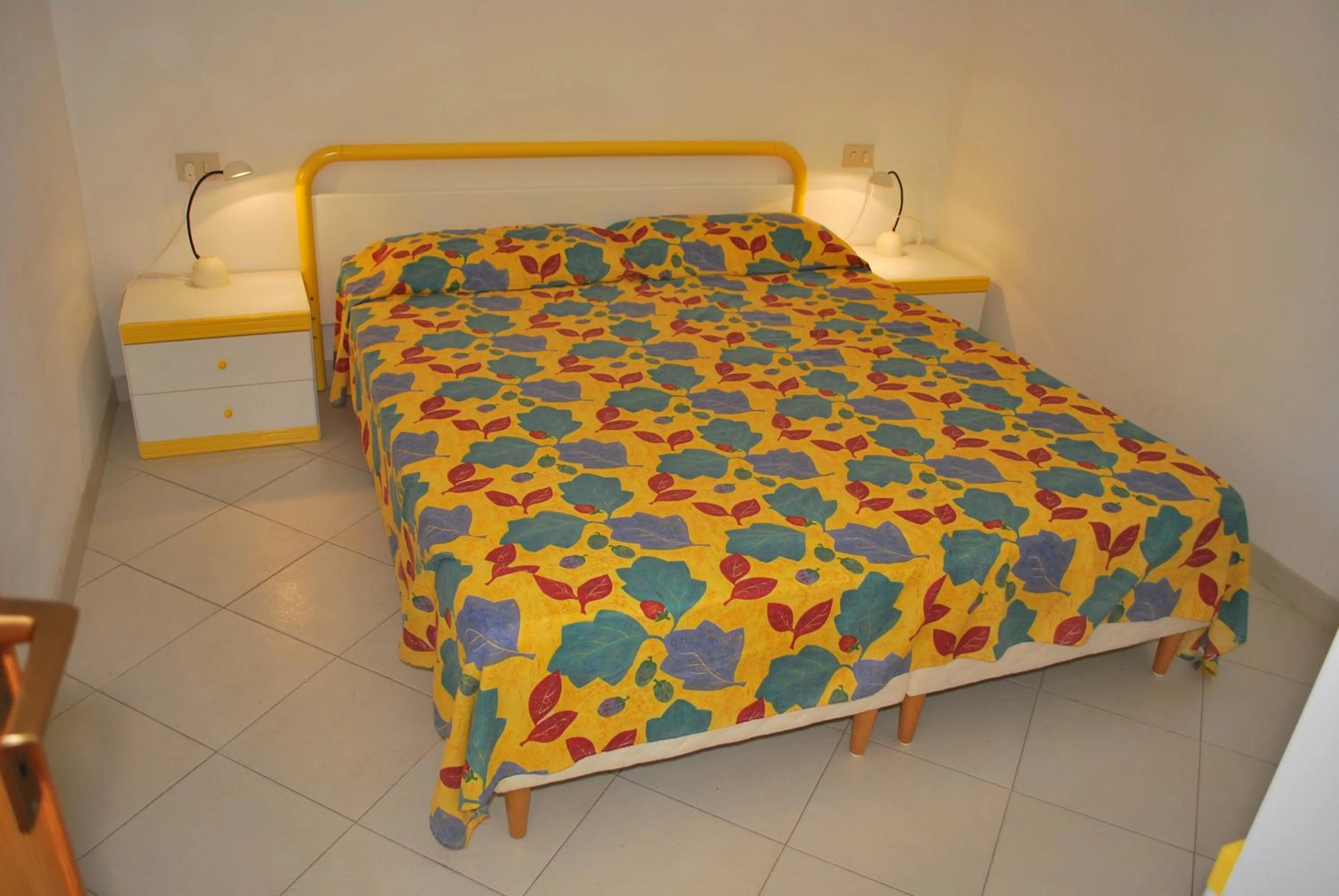 Bedroom, Bed in Casa Rosada - Piscina, aria condizionata, terrazze e posti auto