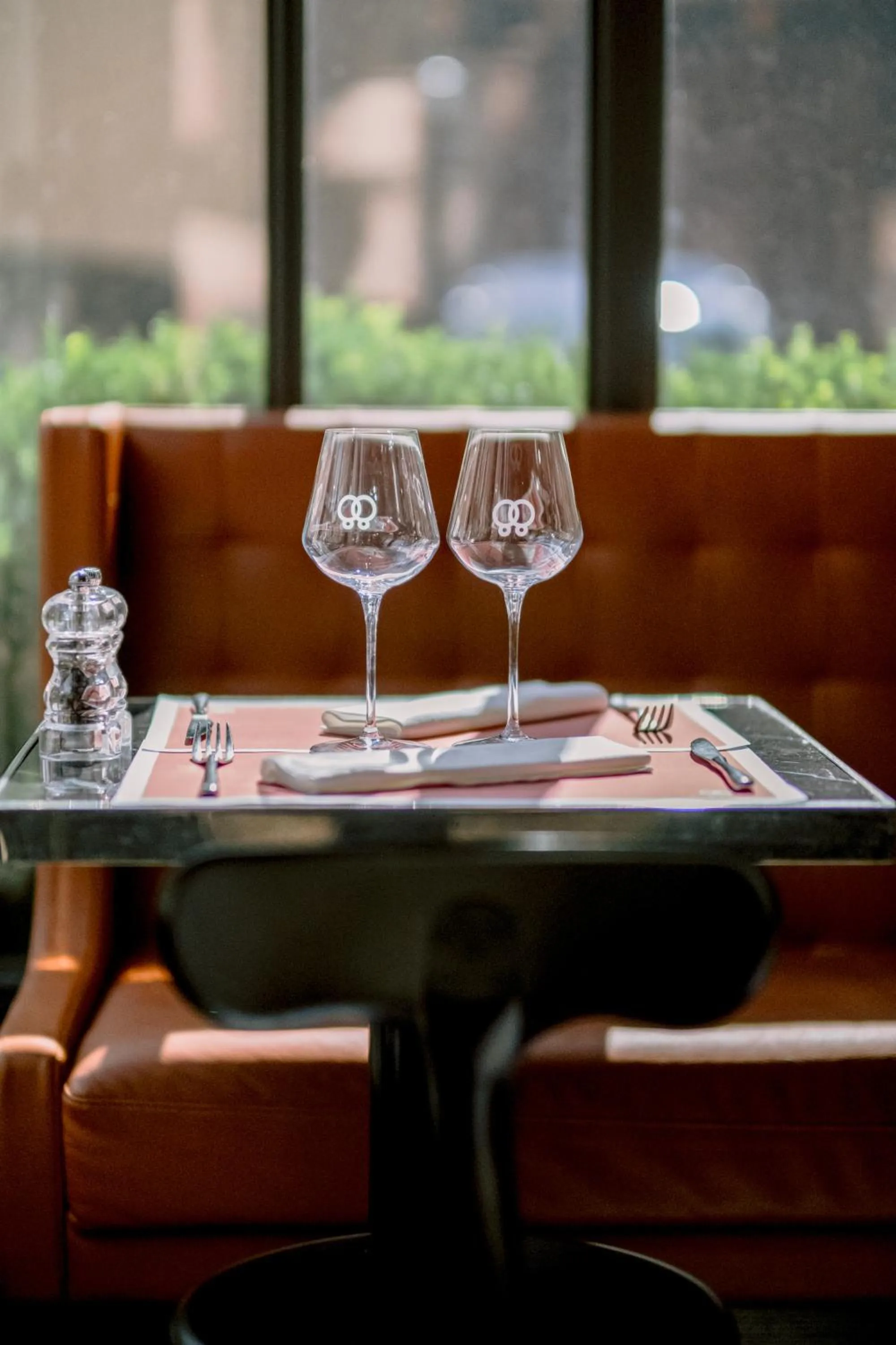 Restaurant/places to eat in Hôtel Alchimy