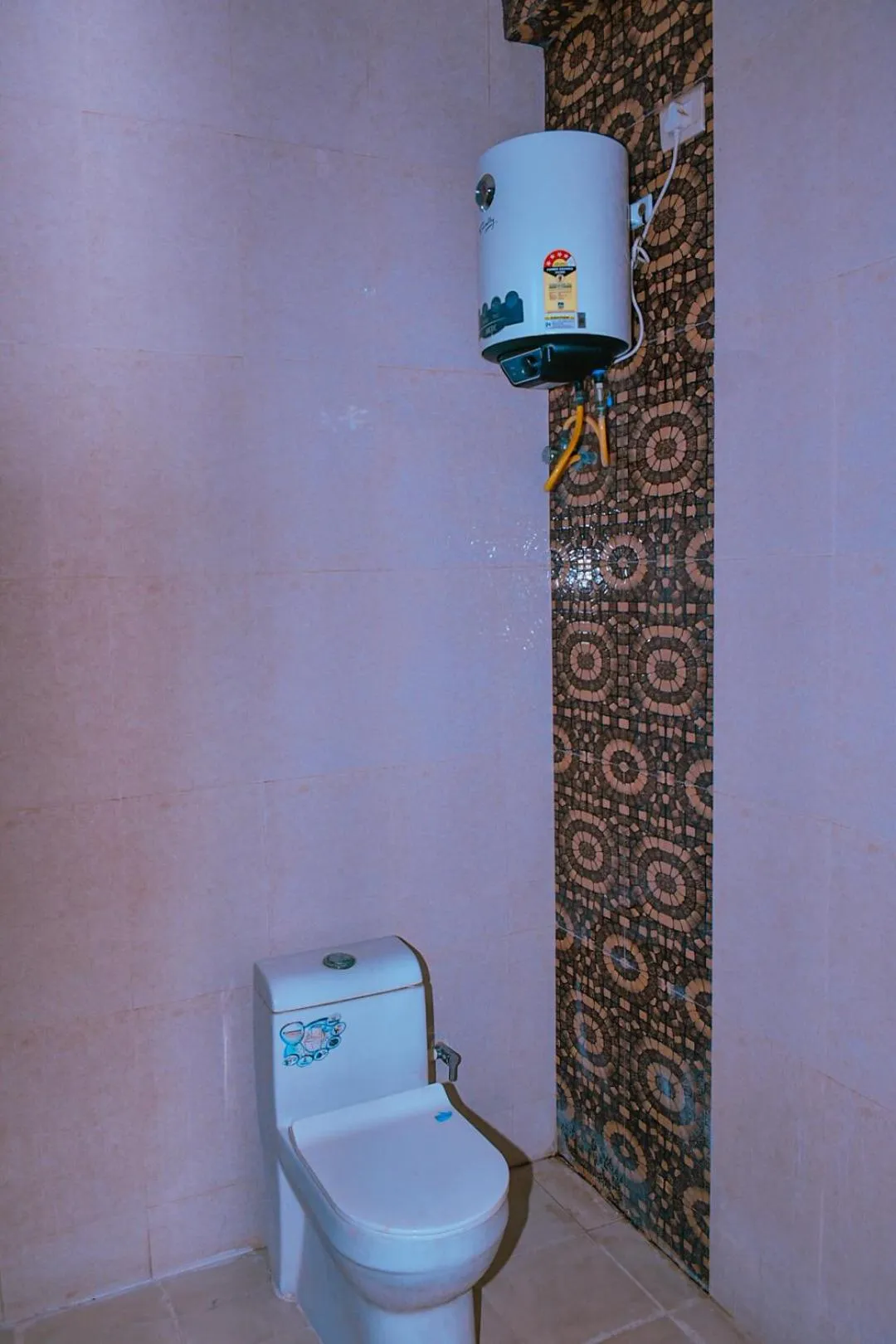 Bathroom in Coral Shelters Pykara