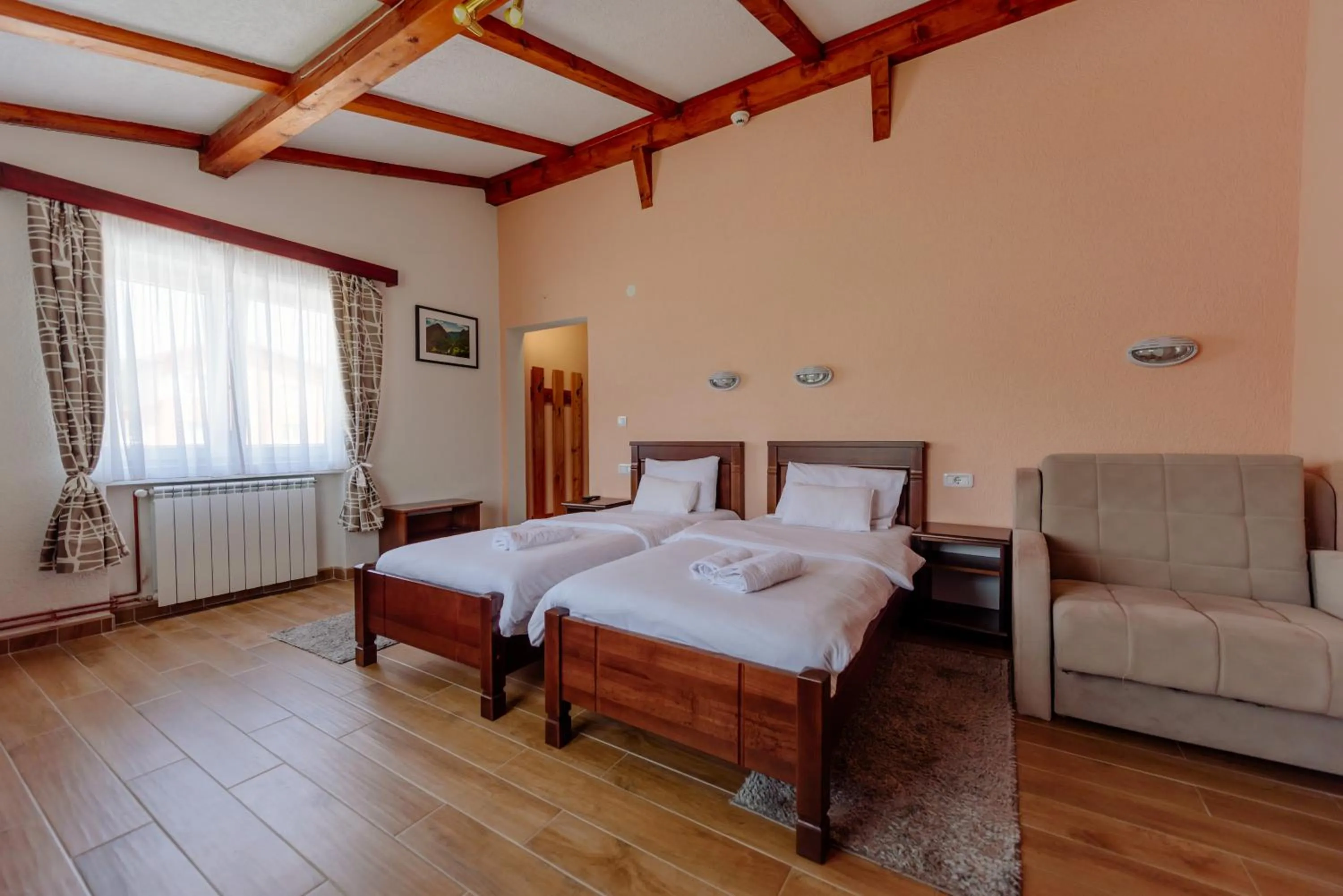 Bed in Hotel Zlatni bor