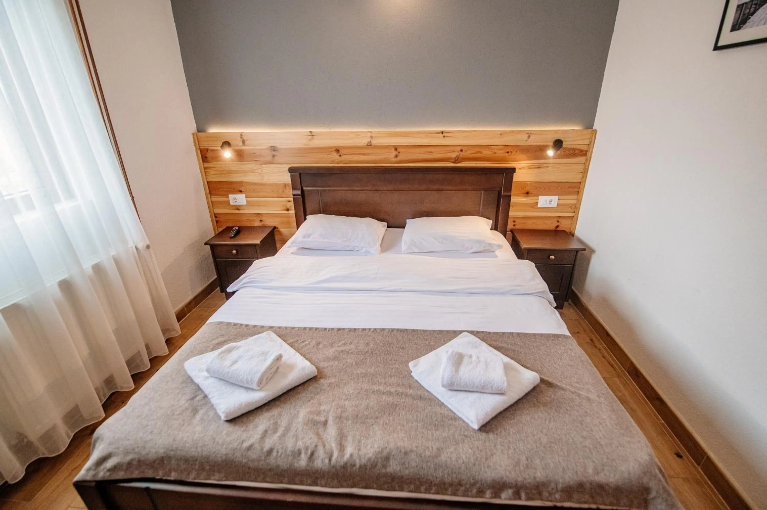 Bed in Hotel Zlatni bor