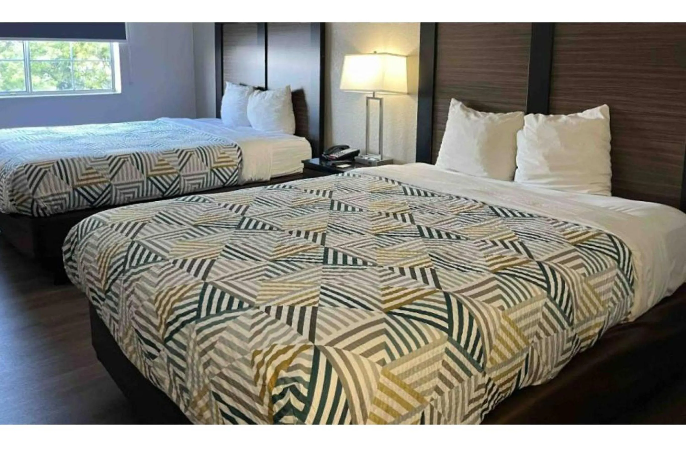 Bedroom, Bed in Studio 6 Suites Tucson, AZ Airport Kino Sports Complex