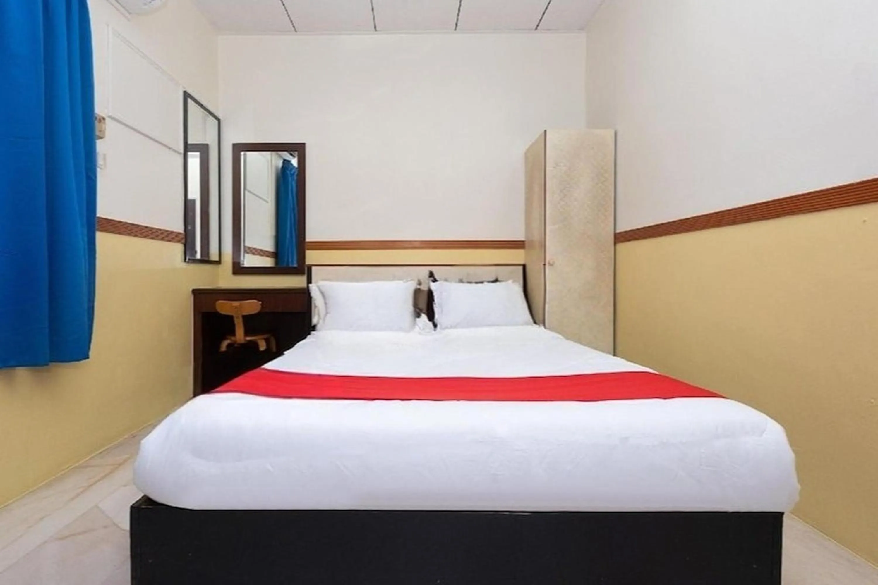 Bed in Lumut Villa Inn
