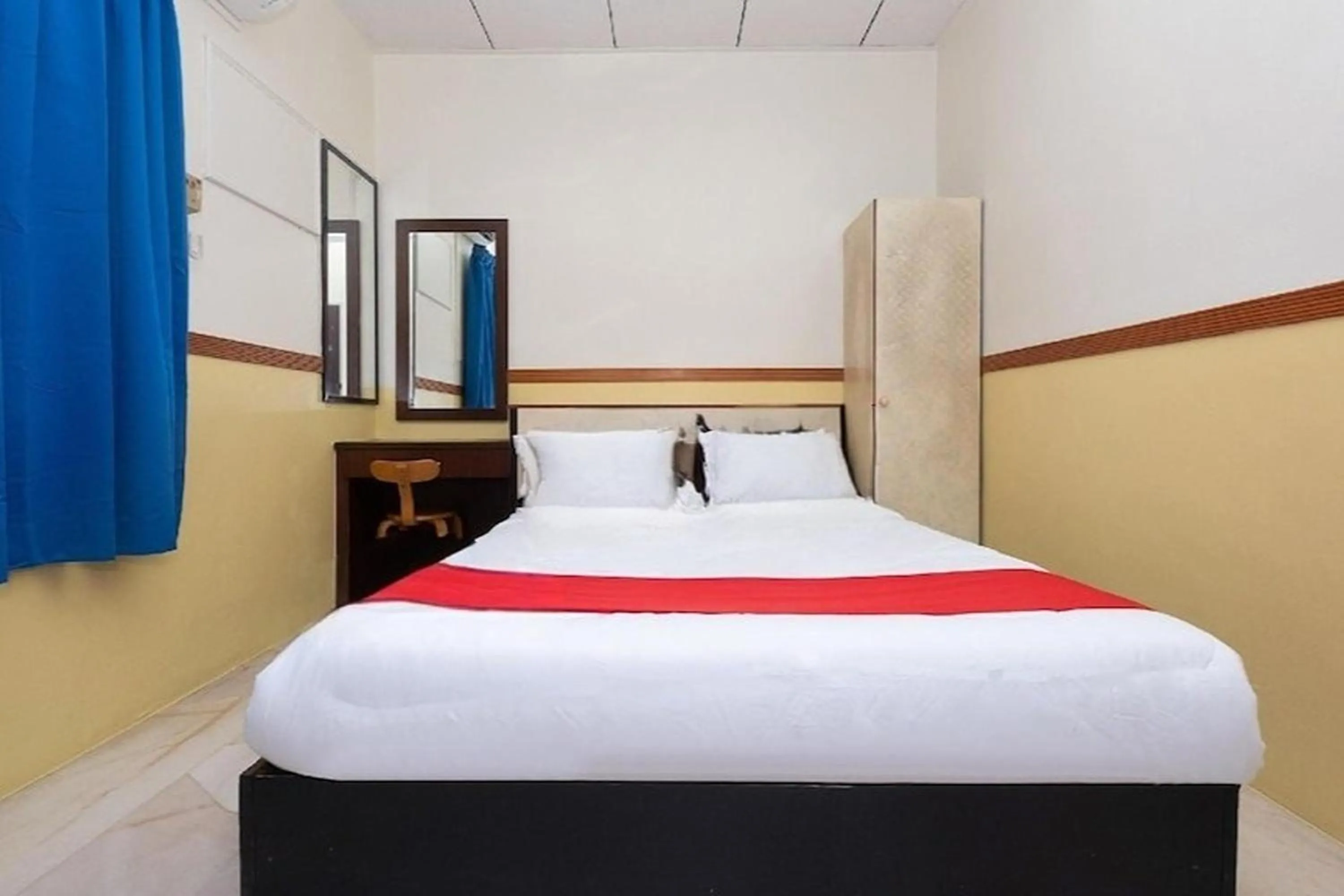 Bed in Lumut Villa Inn