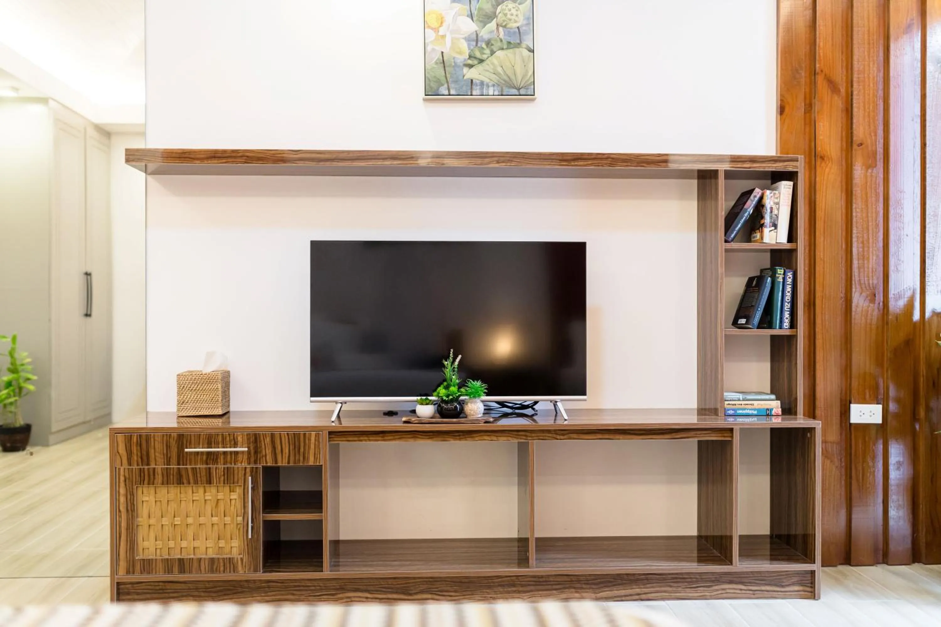 TV and multimedia in E L Westensee Resort