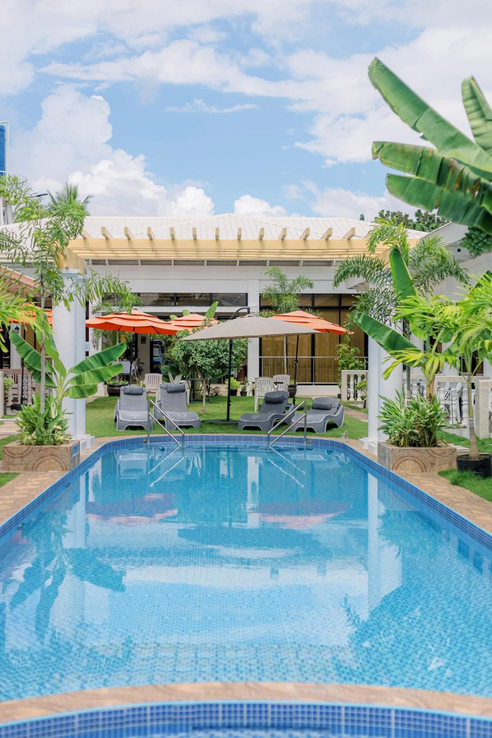 Swimming pool in E L Westensee Resort