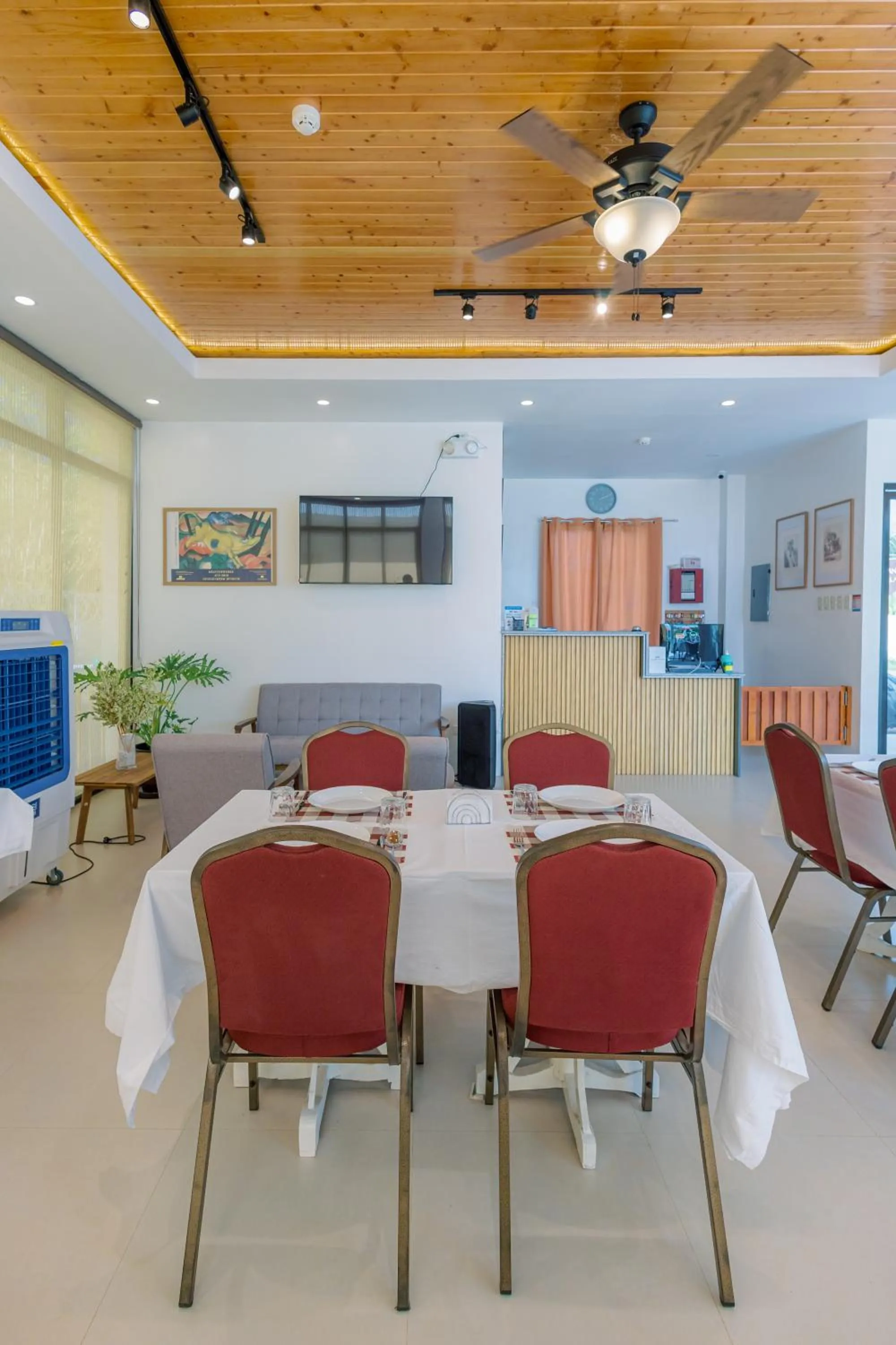 Dining area in E L Westensee Resort