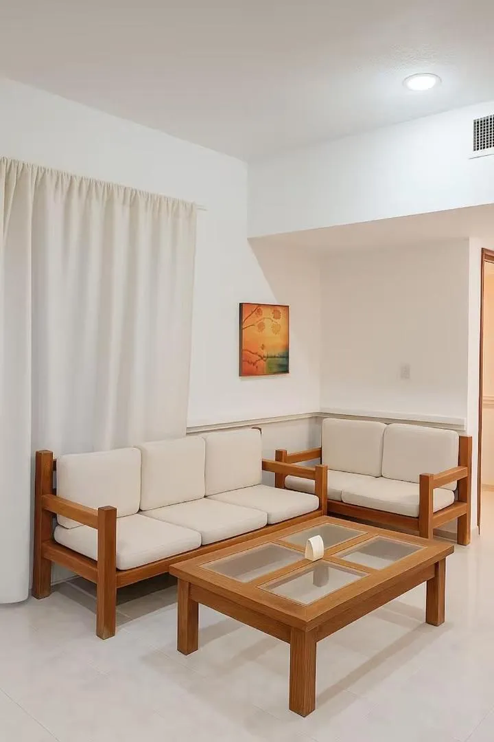 Hotel Vista Caribe 5ta Av a 5 Pasos de la Playa