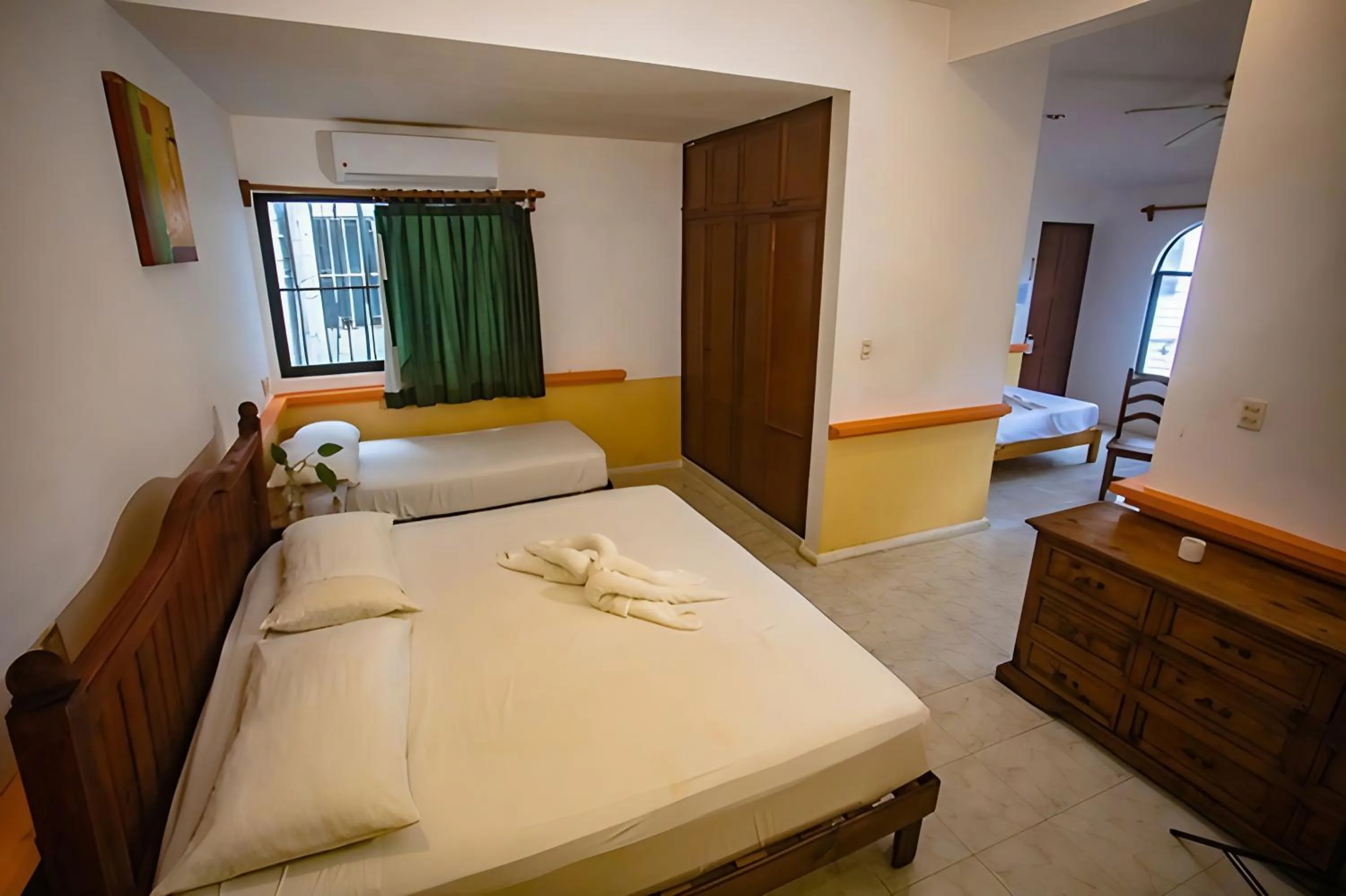 Photo of the whole room in Hotel Vista Caribe 5ta Av a 5 Pasos de la Playa