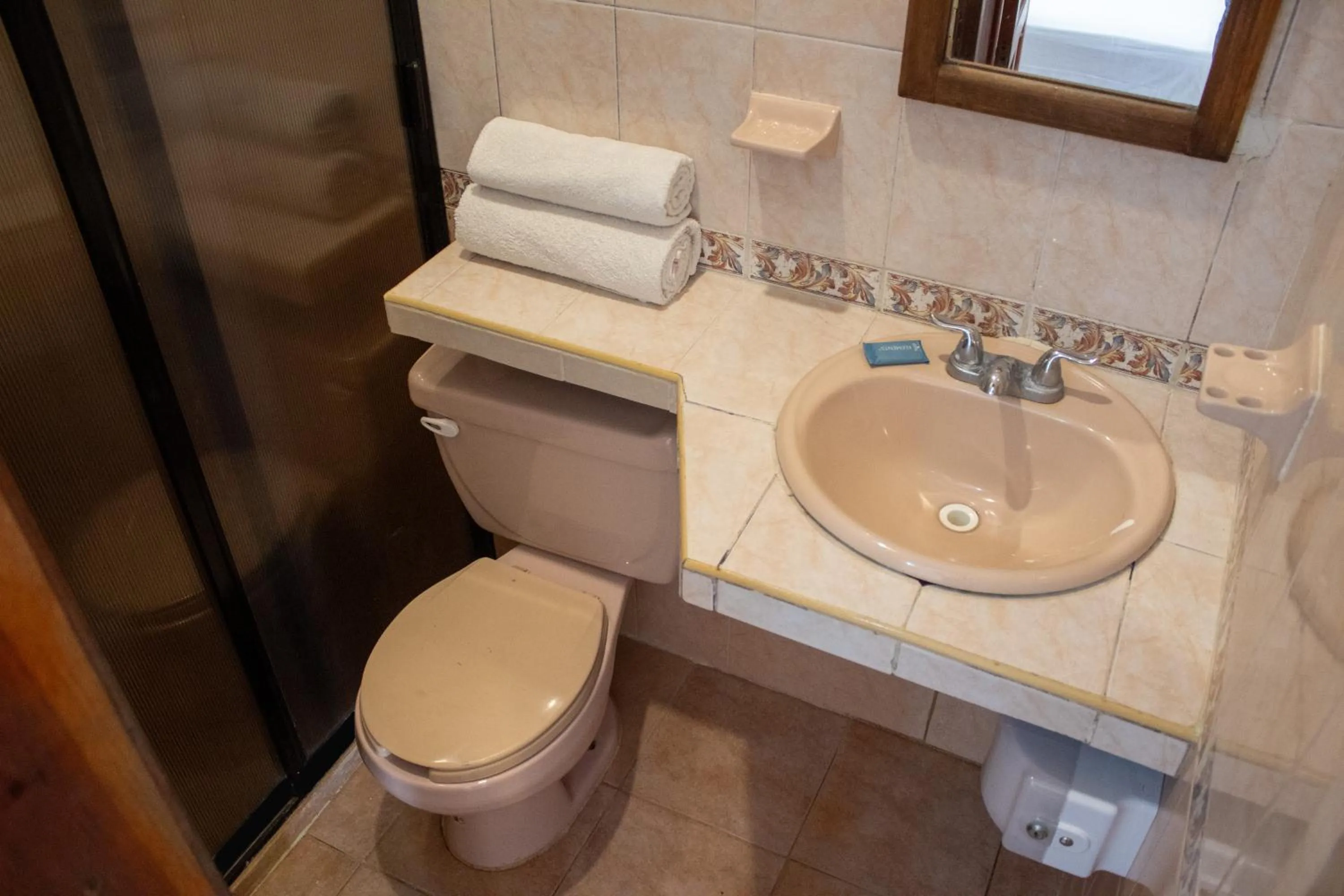 Shower in Hotel Vista Caribe 5ta Av a 5 Pasos de la Playa