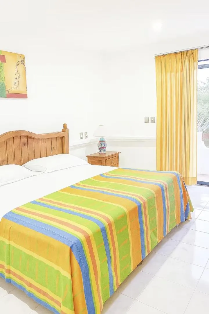 Hotel Vista Caribe 5ta Av a 5 Pasos de la Playa