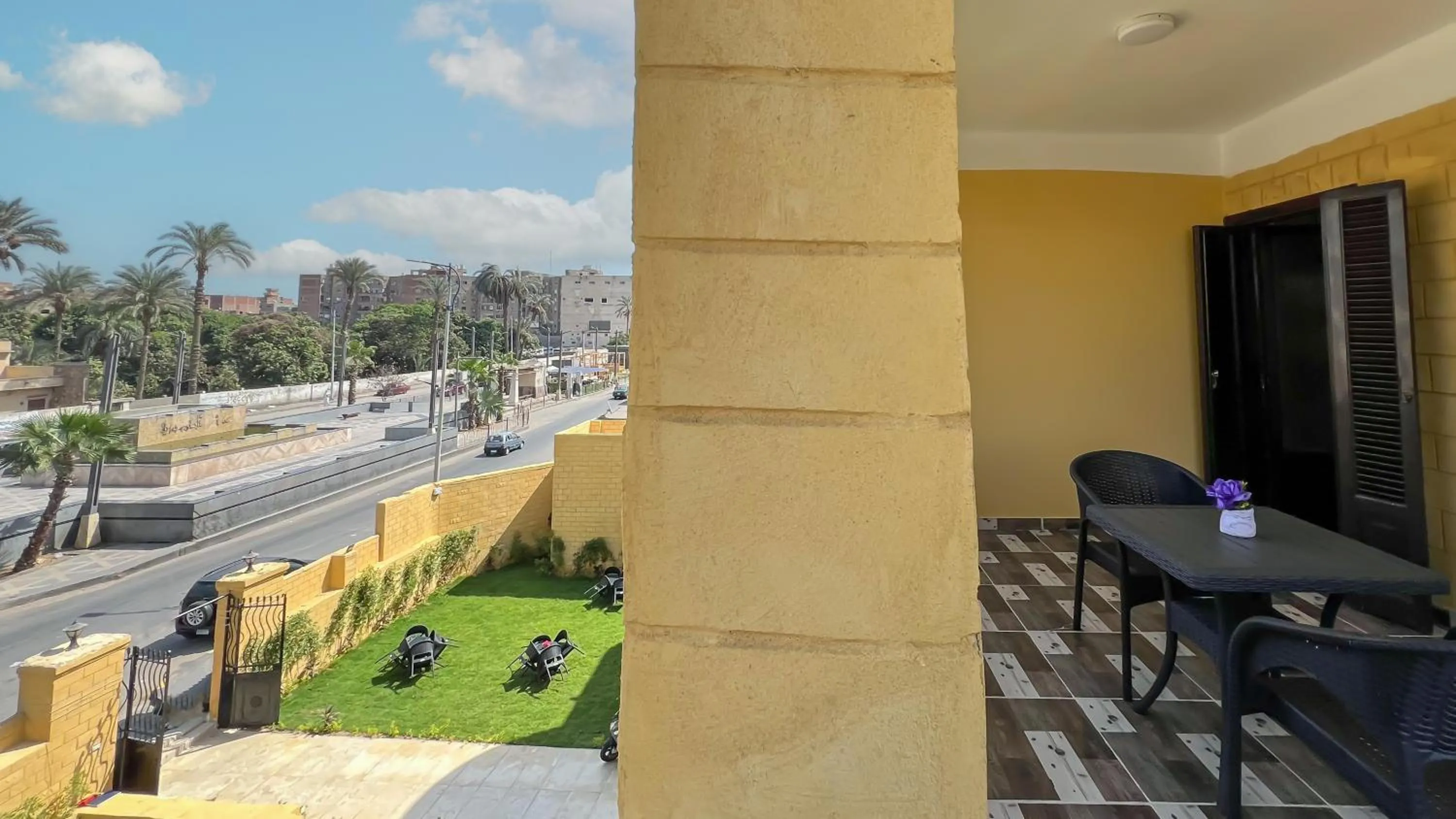 Balcony/Terrace in Turquoise Pyramids Gate Hotel City Centre
