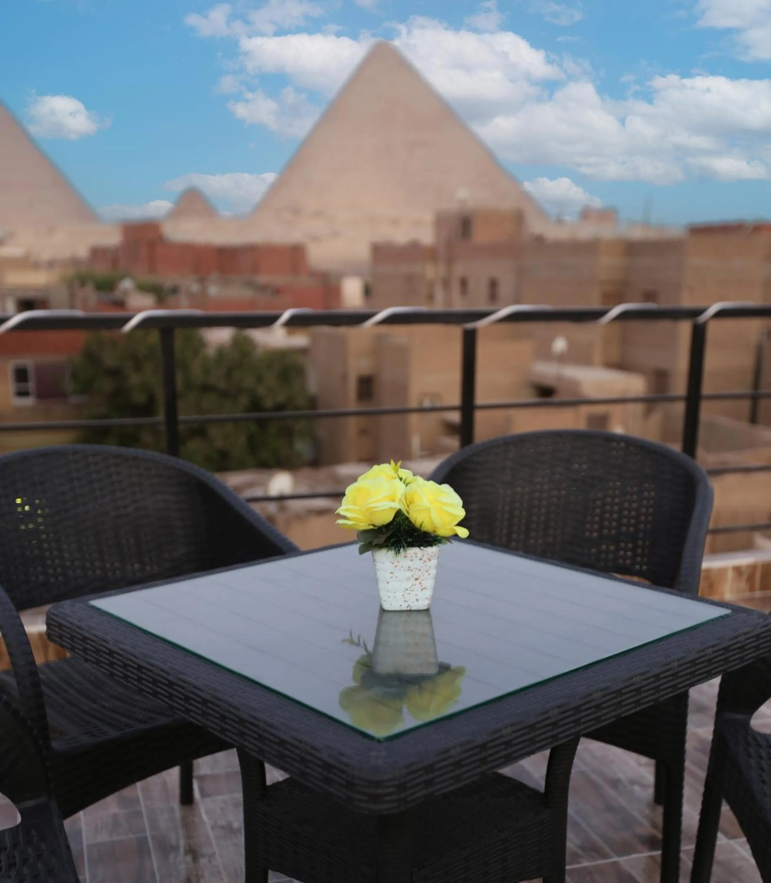 Dining area in Turquoise Pyramids Gate Hotel City Centre