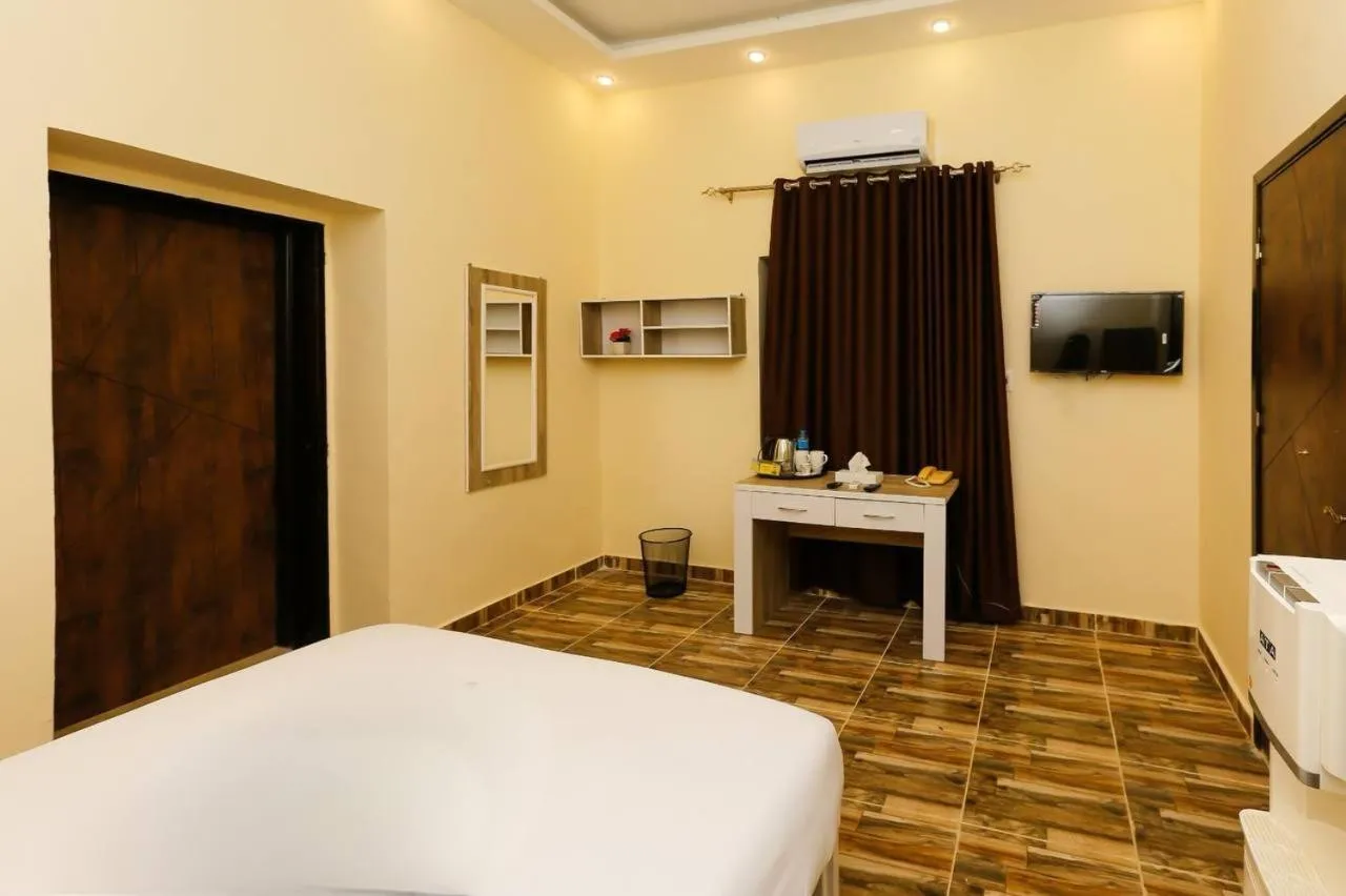 Photo of the whole room, Bed in Turquoise Pyramids Gate Hotel City Centre