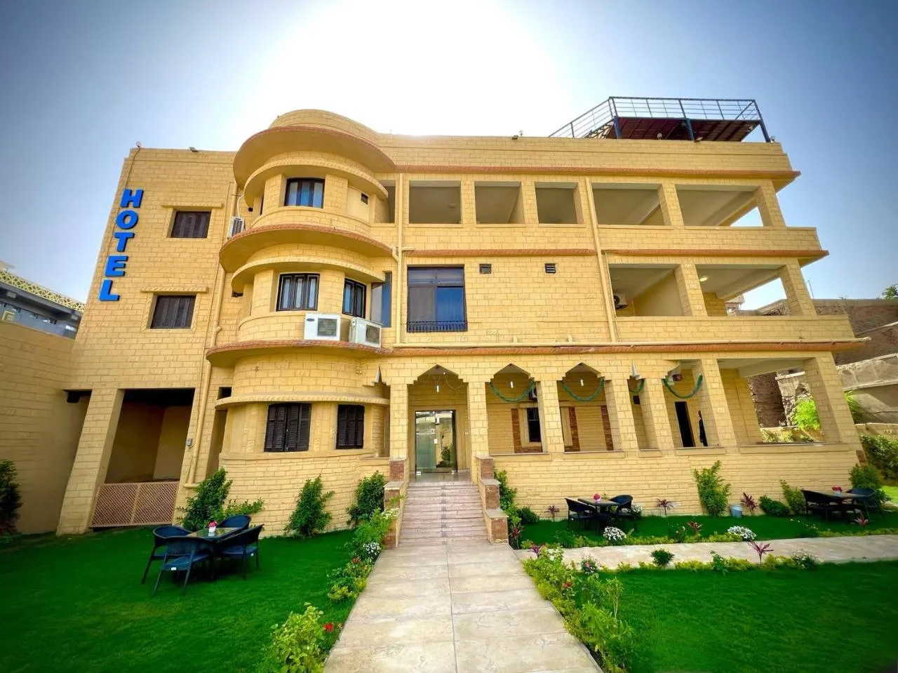 Property building in Turquoise Pyramids Gate Hotel City Centre