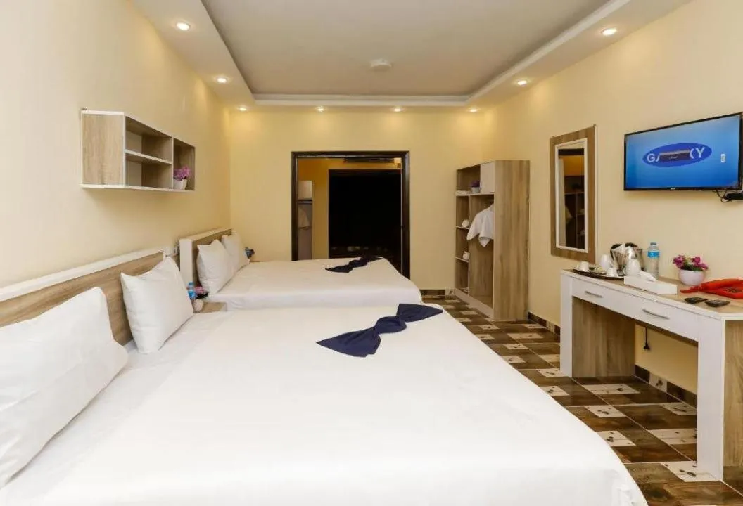 Photo of the whole room, Bed in Turquoise Pyramids Gate Hotel City Centre