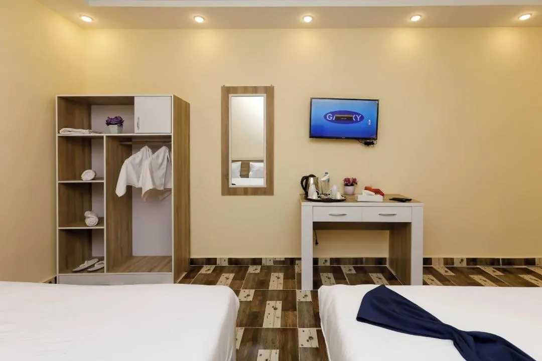 Photo of the whole room, Bed in Turquoise Pyramids Gate Hotel City Centre