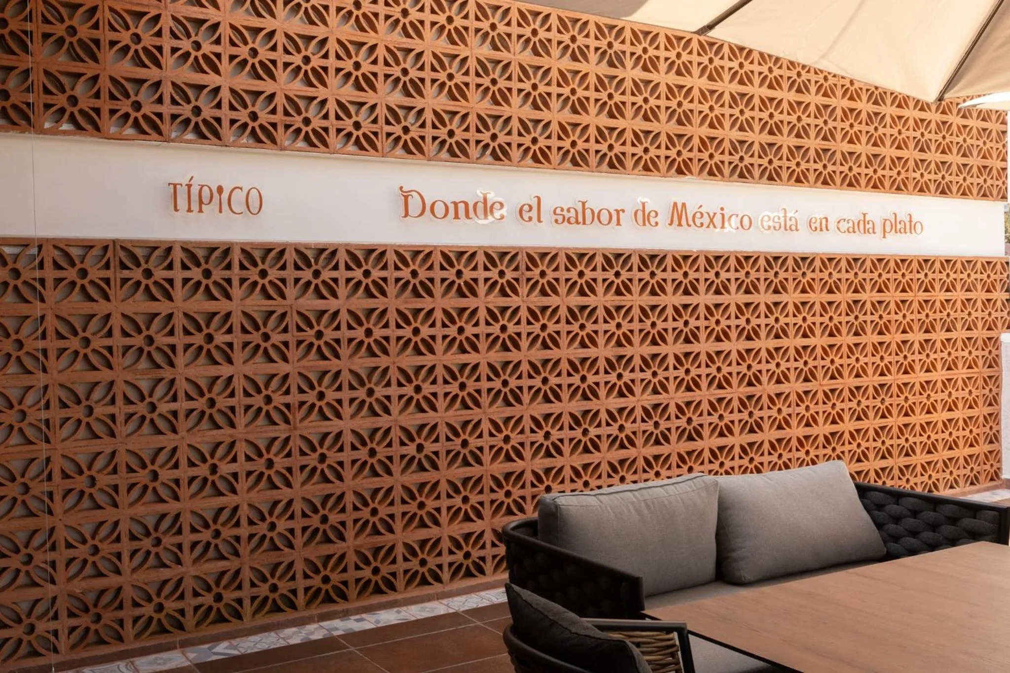 Restaurant/places to eat in Hotel Boutique Típico