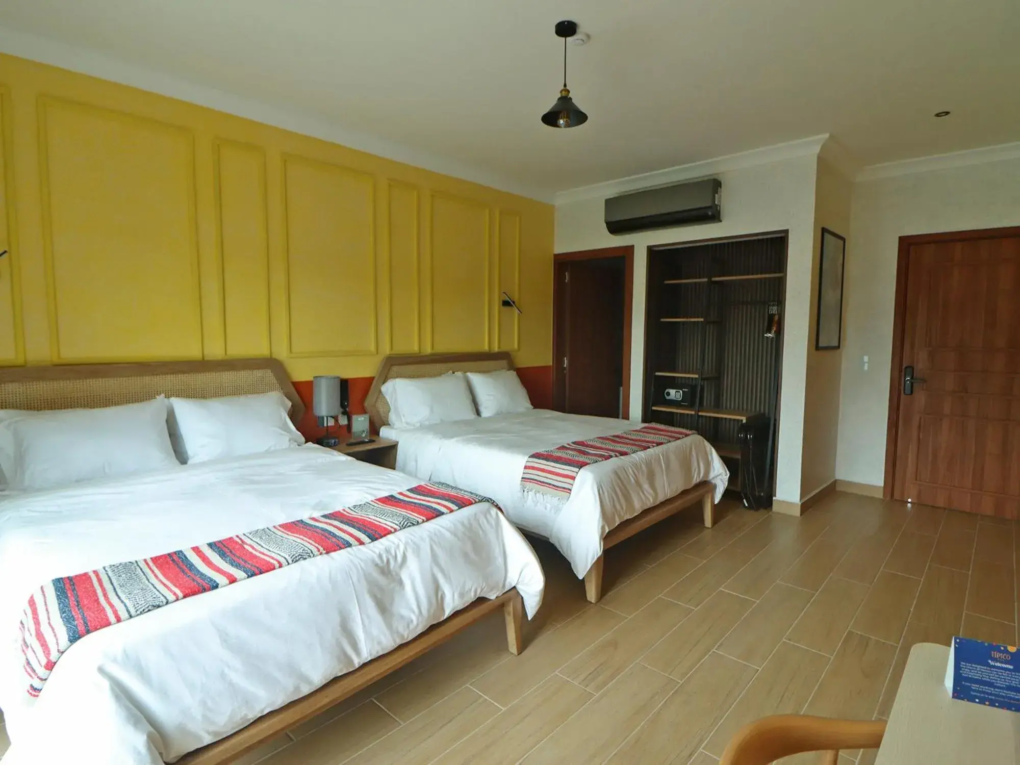 Superior Queen Room with Two Queen Beds in Hotel Boutique Típico Superior Queen Room with Two Queen Beds in Hotel Boutique Típico