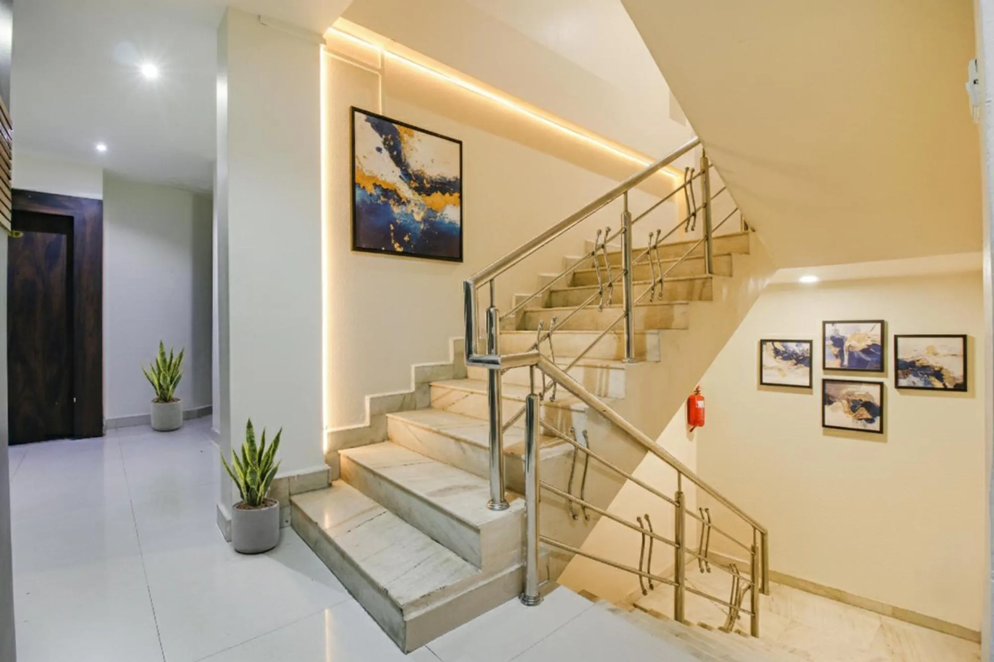 Lobby or reception in FabHotel Royal Palace II