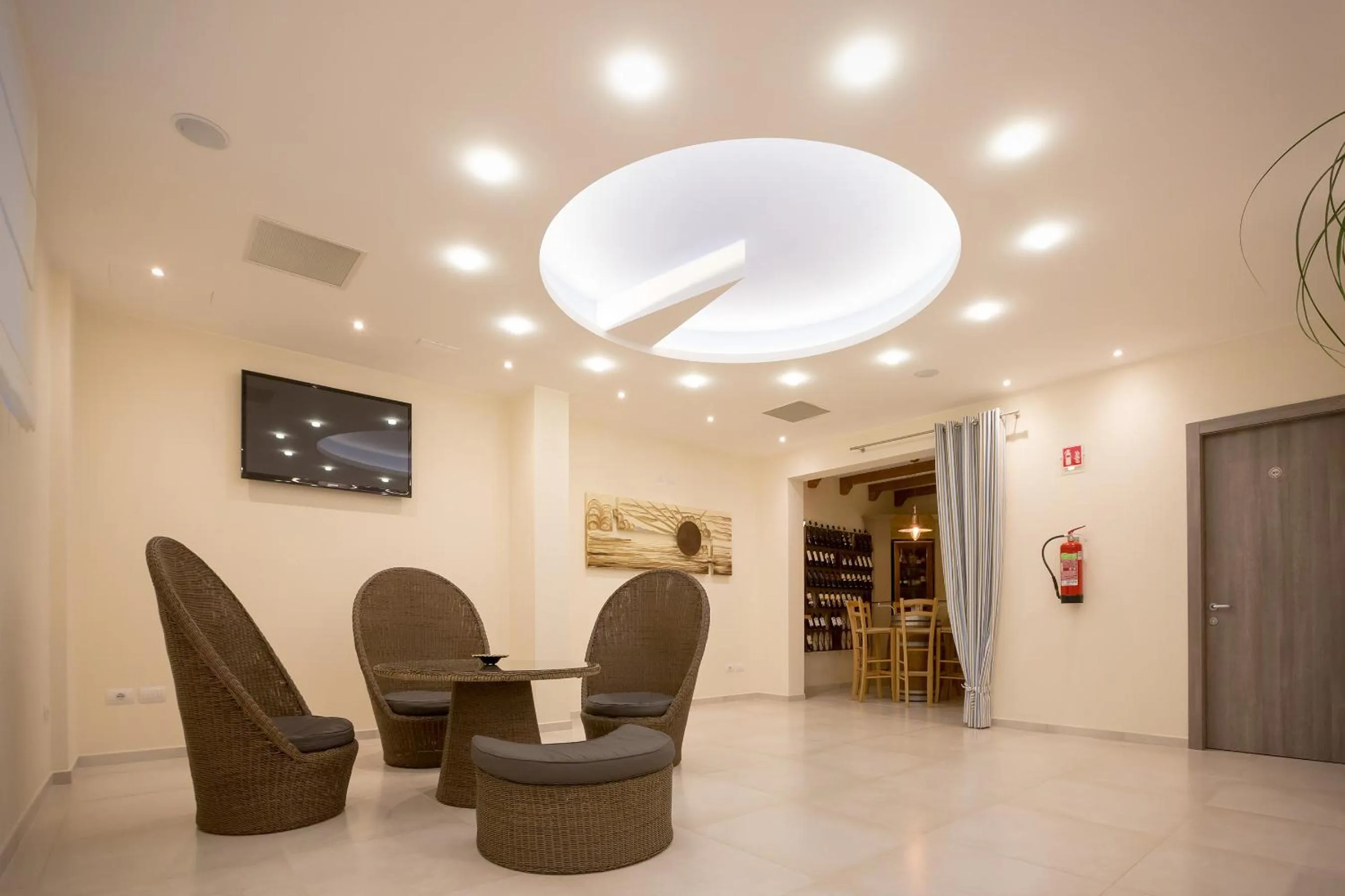 Lounge or bar in Hotel Montreal