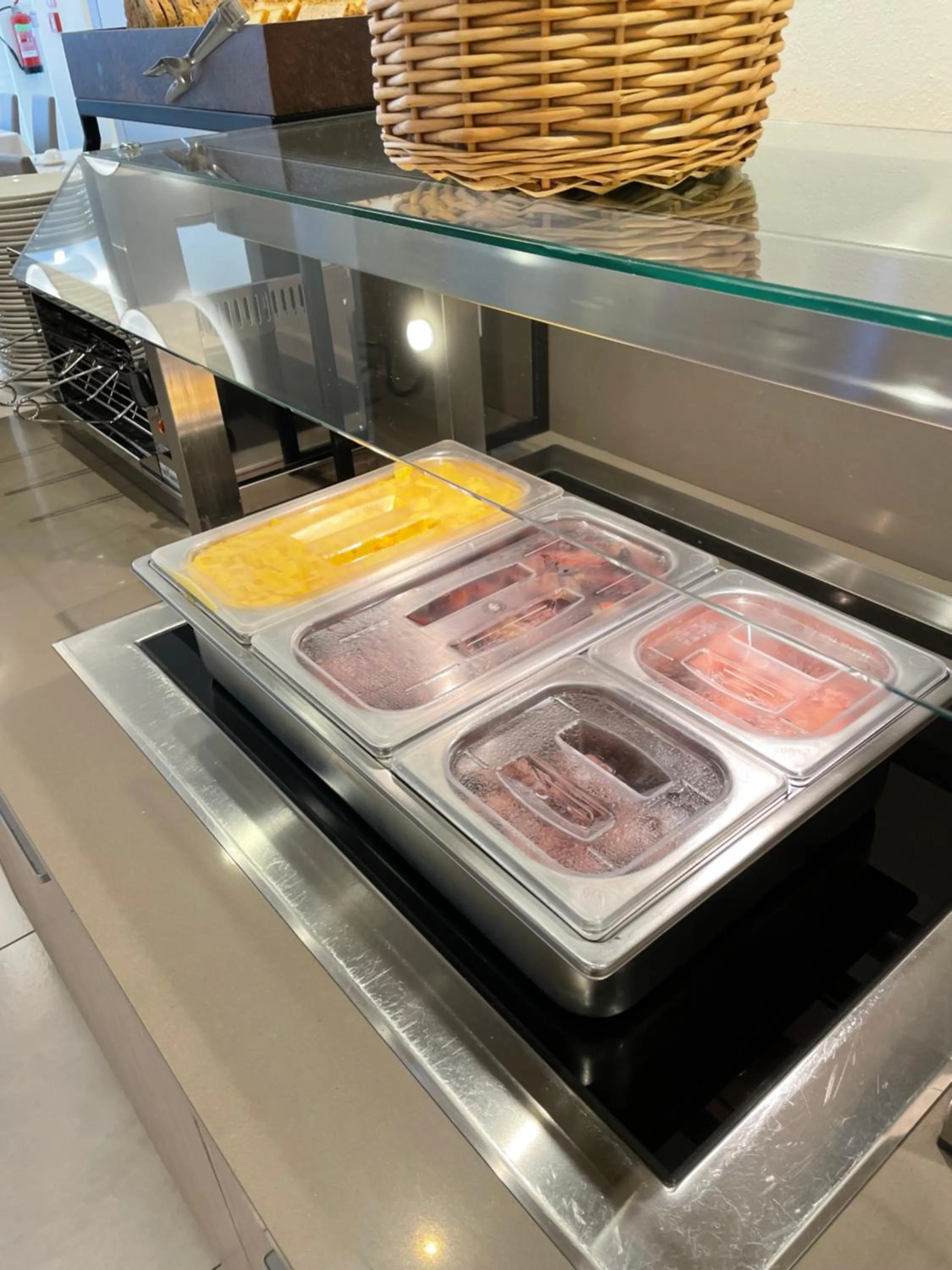 Food in Hotel Montreal