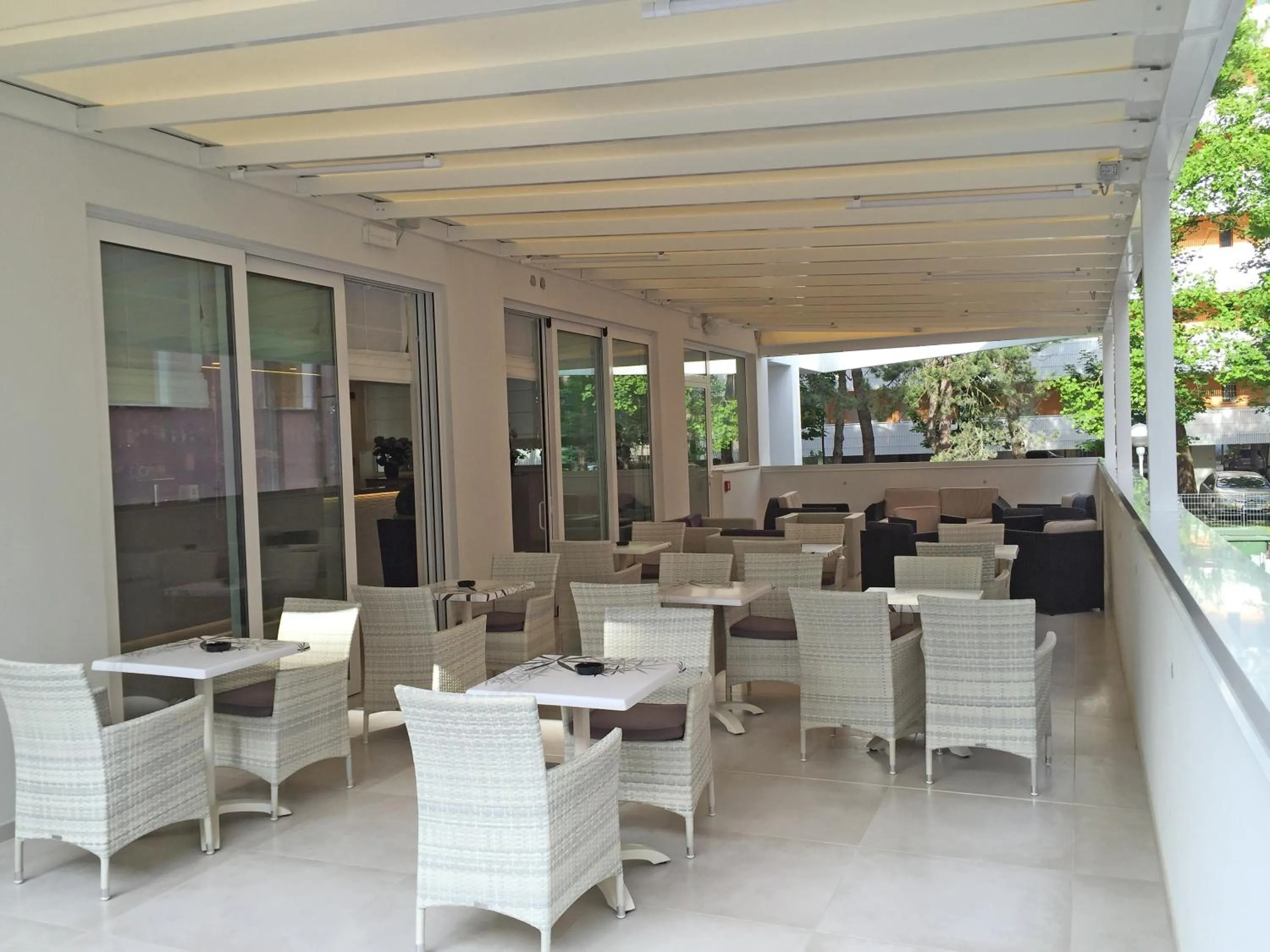 Patio in Hotel Montreal