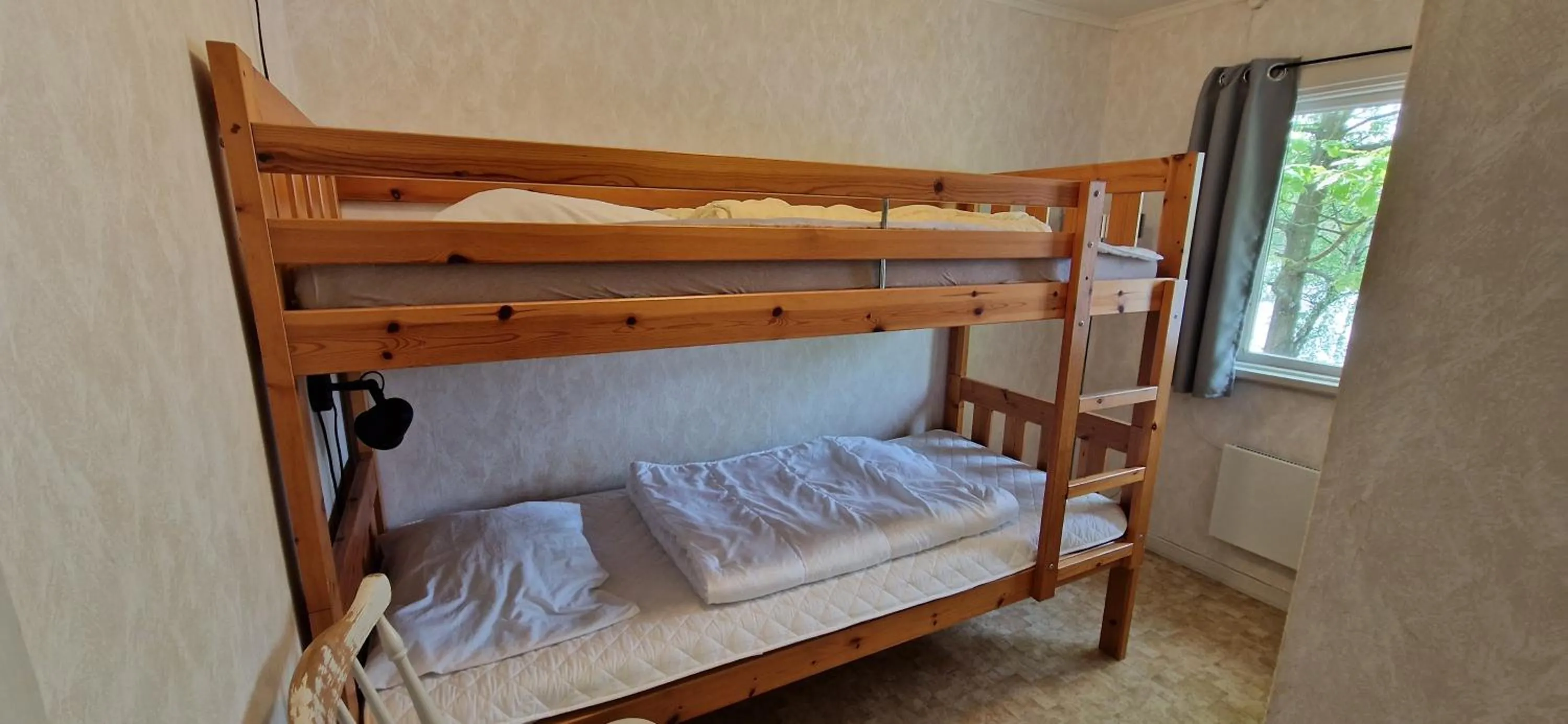 Bed in Långasjönäs Camping & Stugby